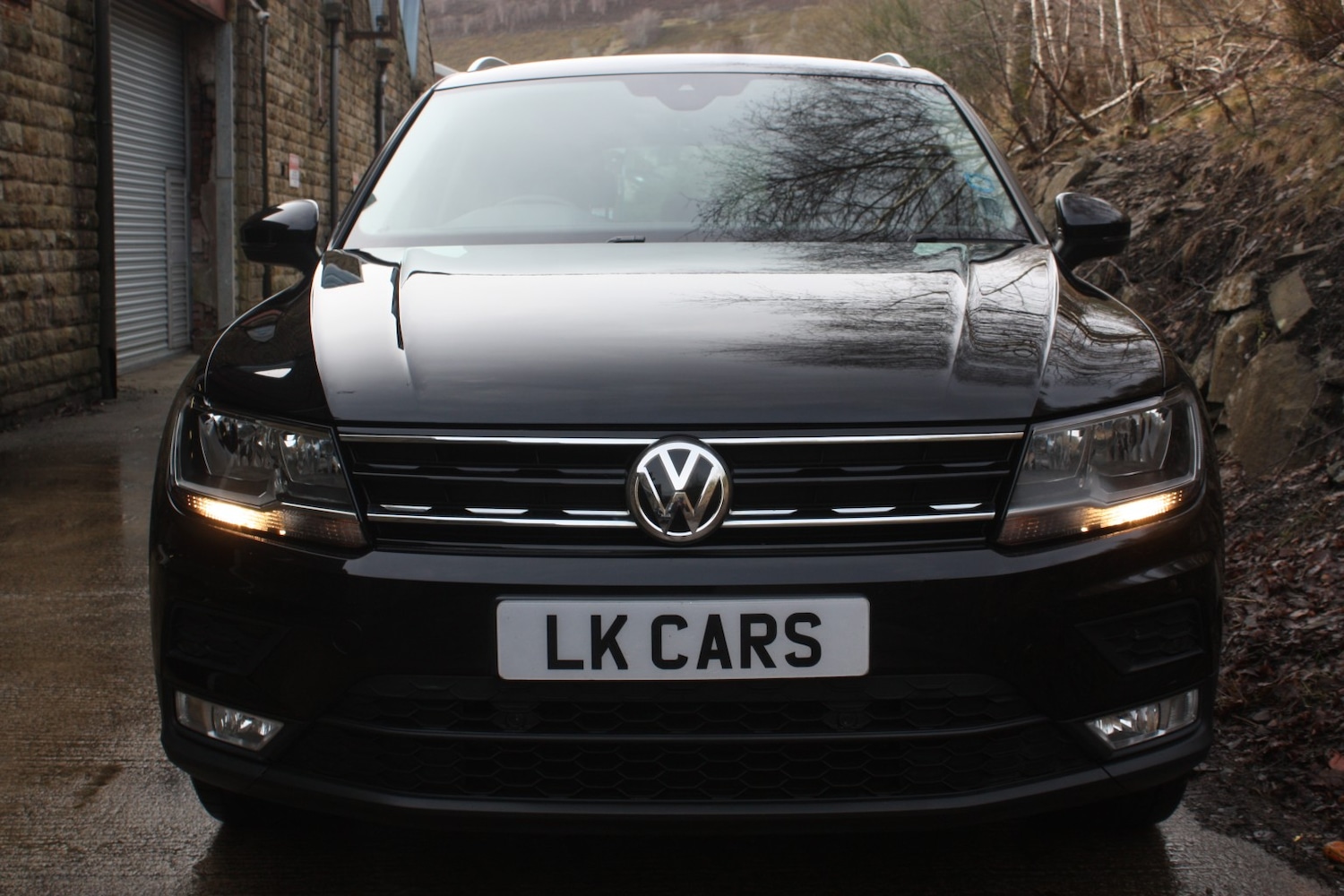 Used Volkswagen Tiguan 2017 for sale - 77584425: Photo 3