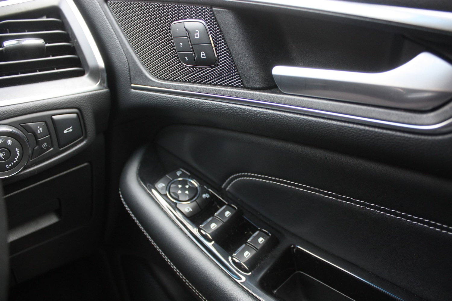 Used Ford Edge 2016 for sale - 78070617: Photo 21