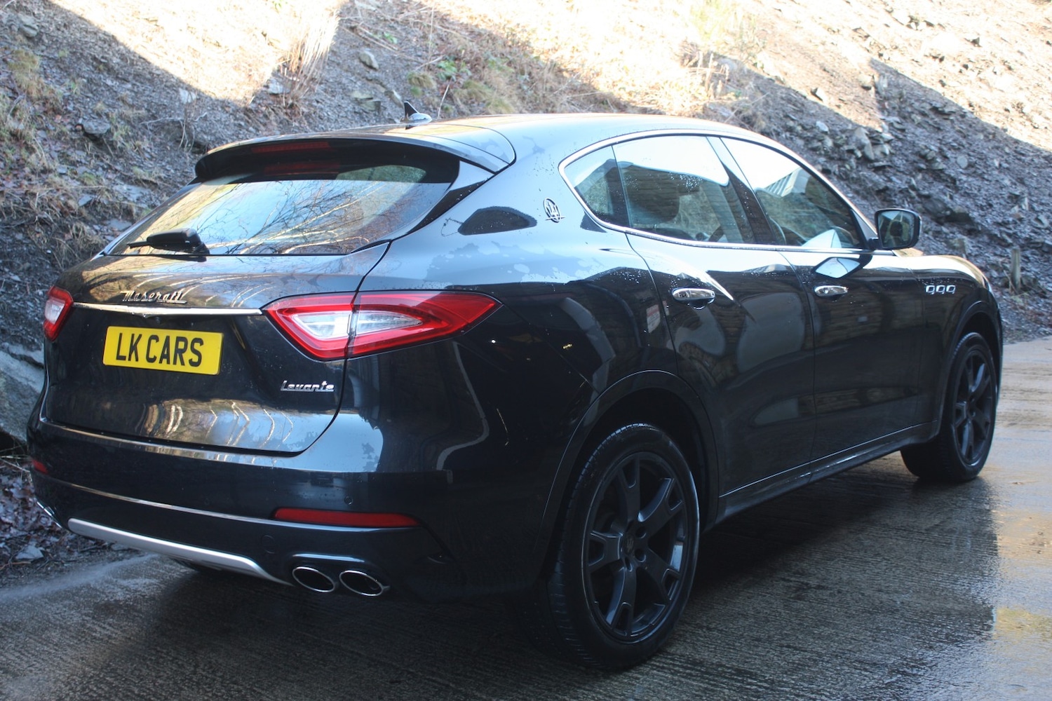 Used Maserati Levante 2017 for sale - 77225147: Photo 4