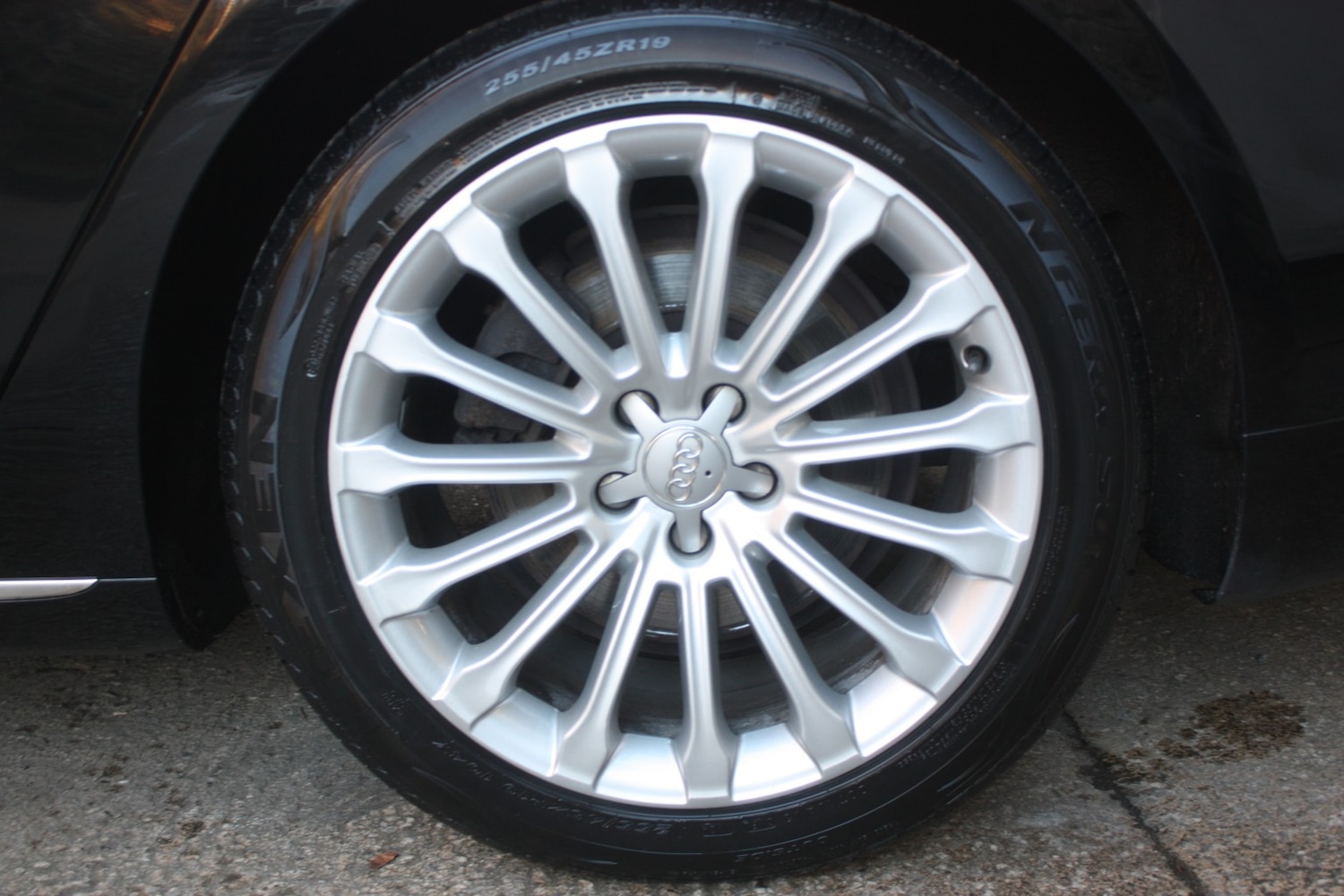 Used Audi A8 2016 for sale - 77938116: Photo 29