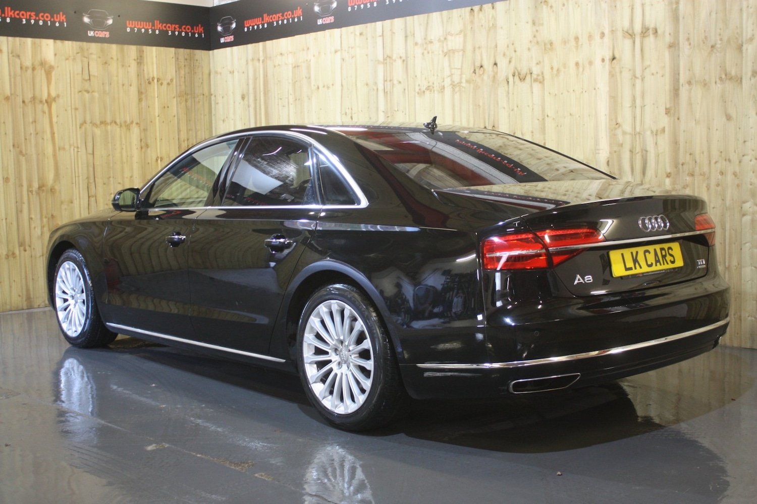 Used Audi A8 2016 for sale - 77938116: Photo 4