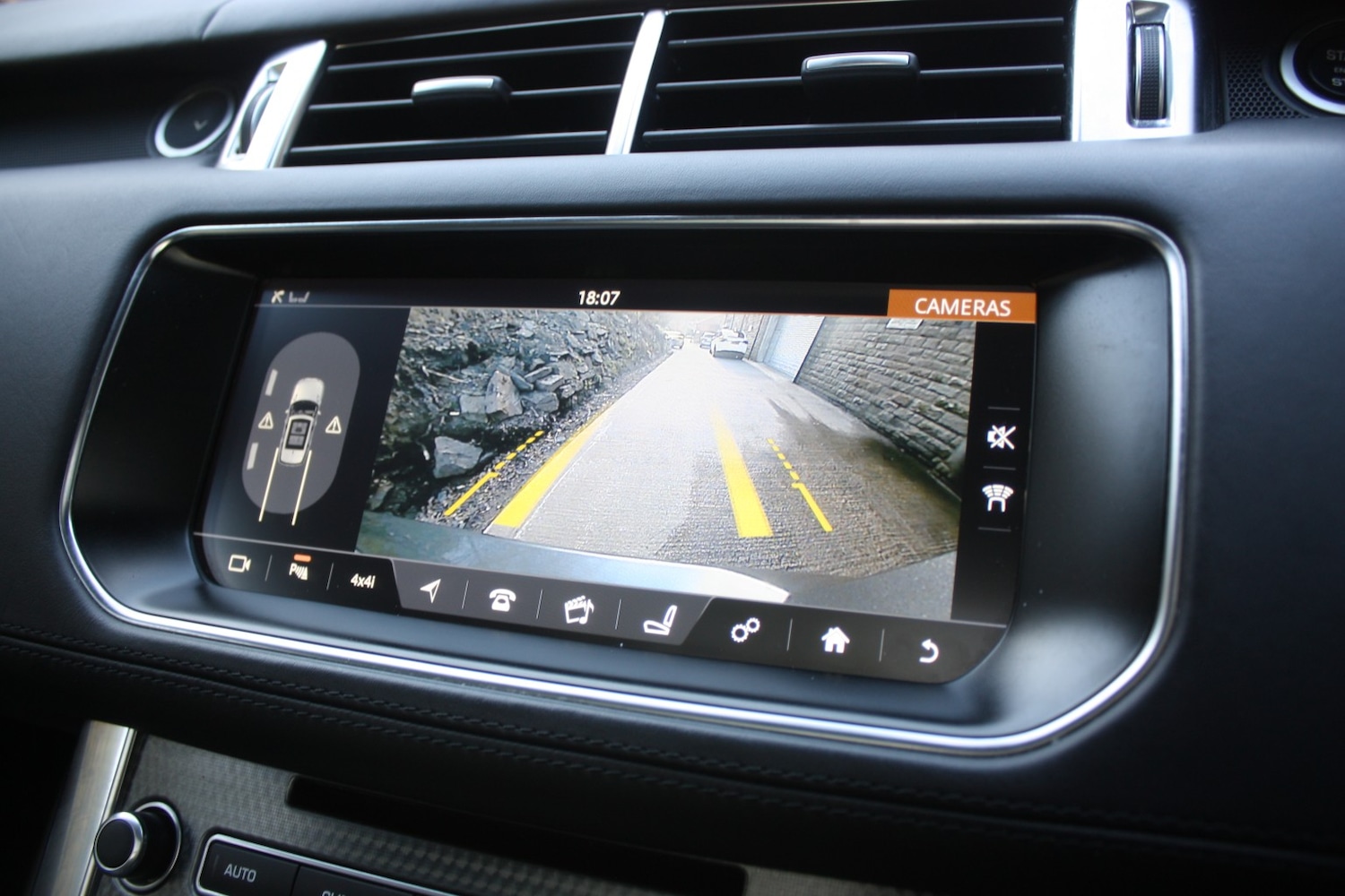 Used Land Rover Range Rover Sport 2017 for sale - 78168886: Photo 18