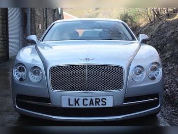 Used Bentley Flying Spur 2016 for sale - 77584446: Photo