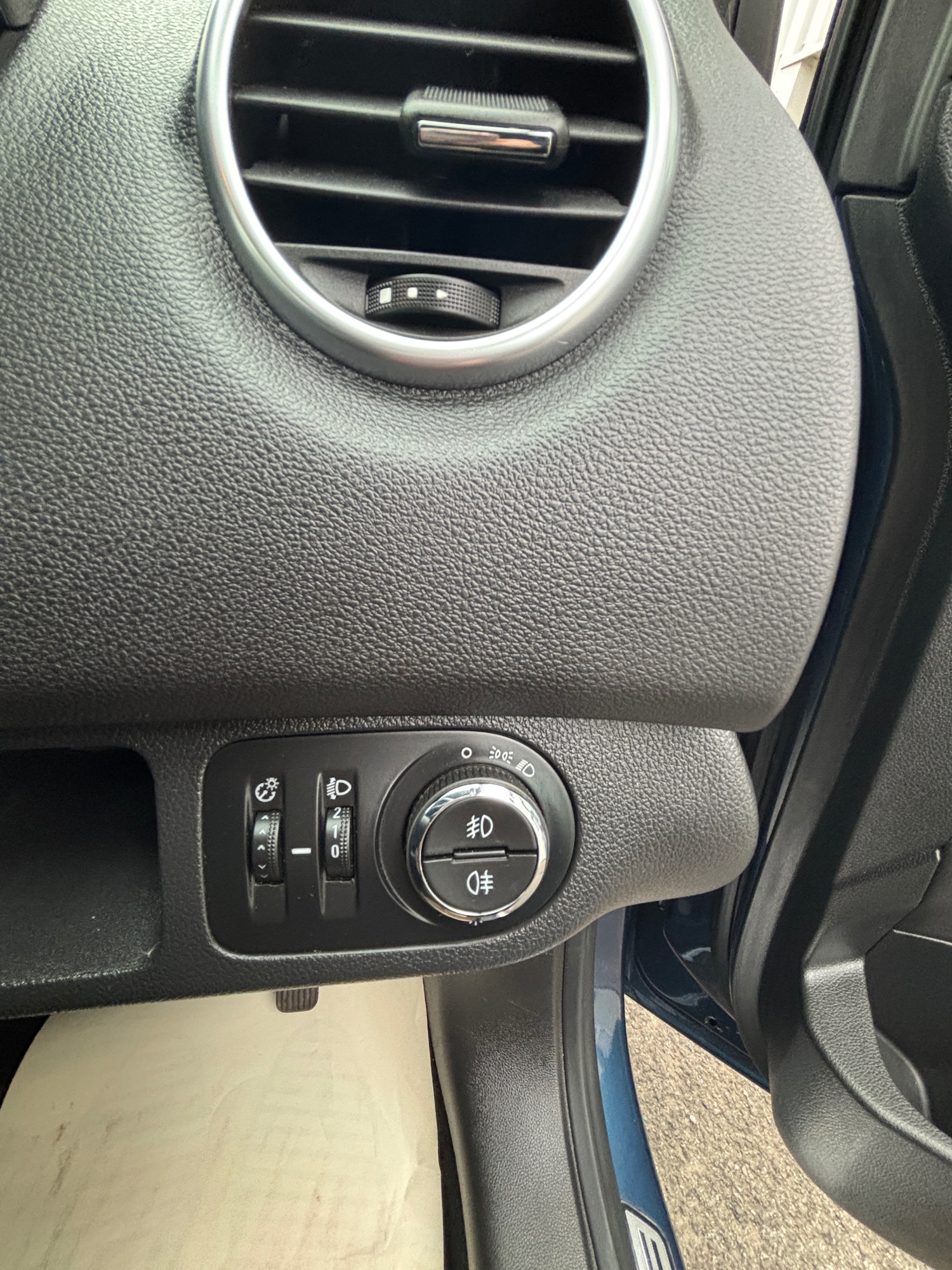 Vehicle 35