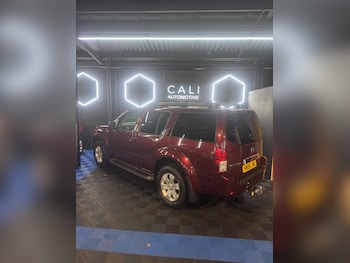 Used Nissan Pathfinder 2005 for sale - 77753843: Photo