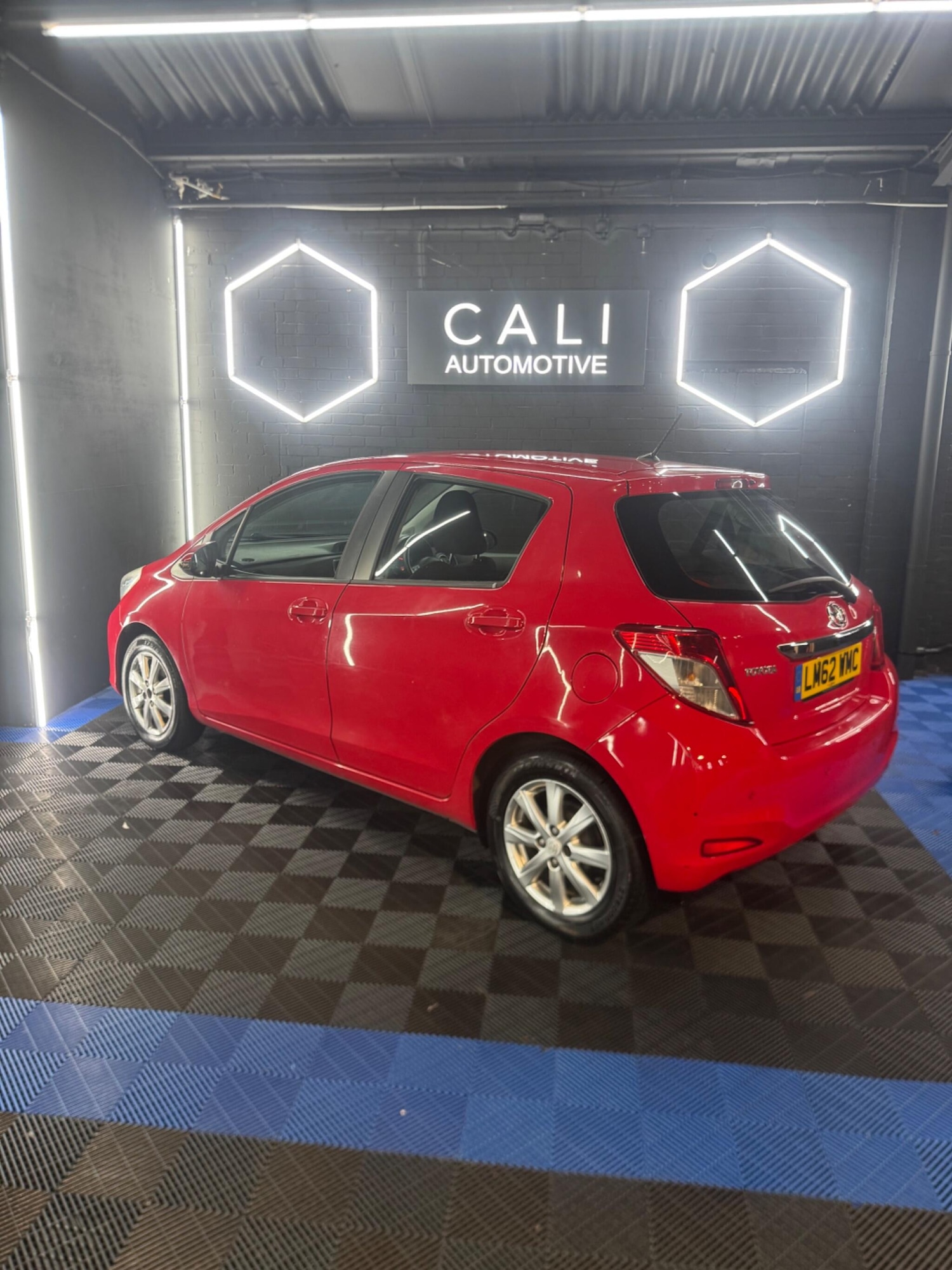 Used Toyota Yaris 2012 for sale - 77097734: Photo 13