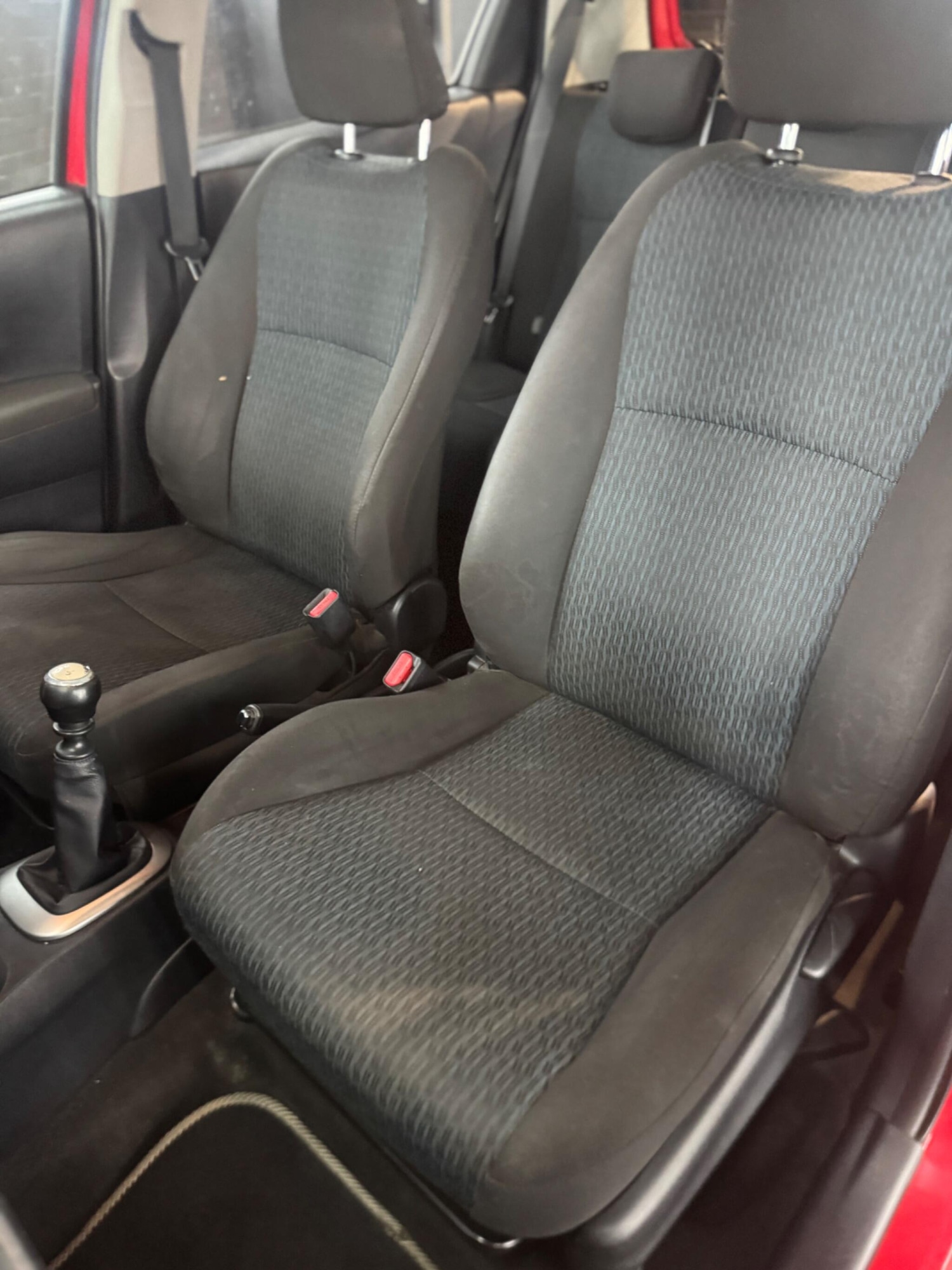 Used Toyota Yaris 2012 for sale - 77097734: Photo 30