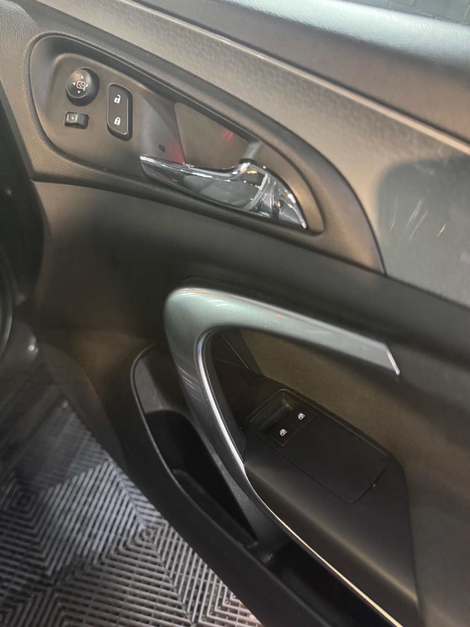 Used Vauxhall Insignia 2016 for sale - 76866482: Photo 20