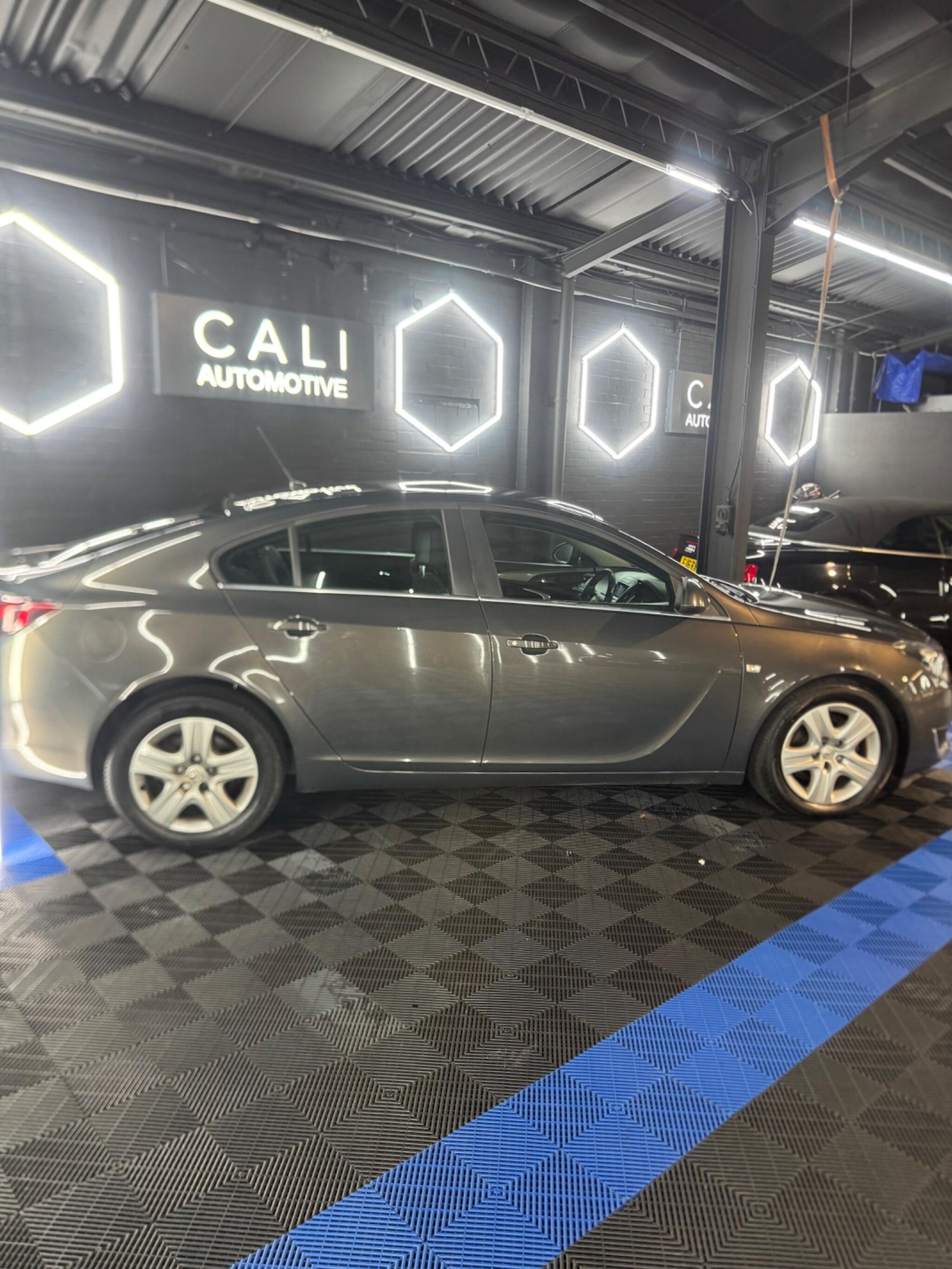 Used Vauxhall Insignia 2016 for sale - 76866482: Photo 4