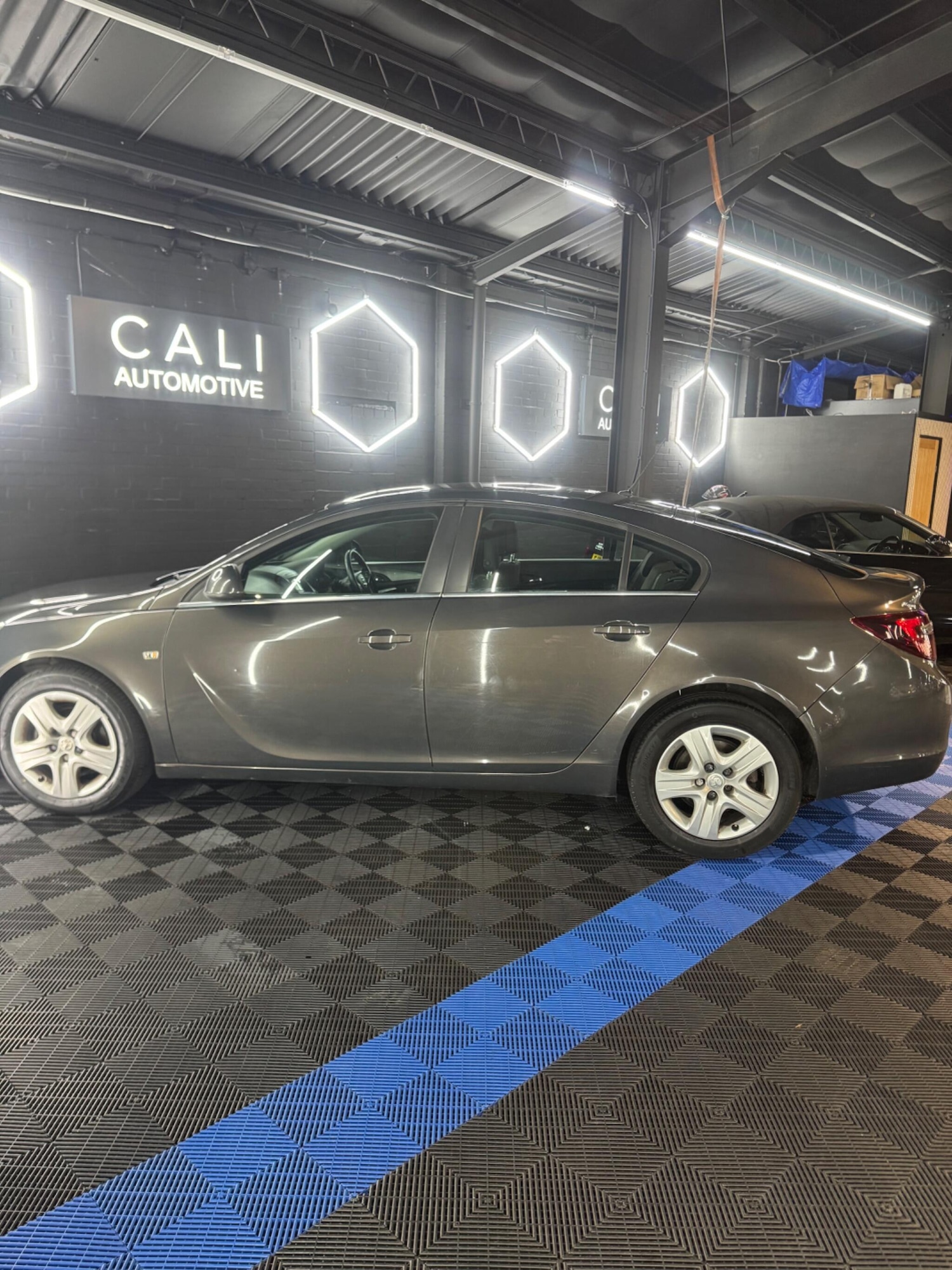Used Vauxhall Insignia 2016 for sale - 76866482: Photo 8