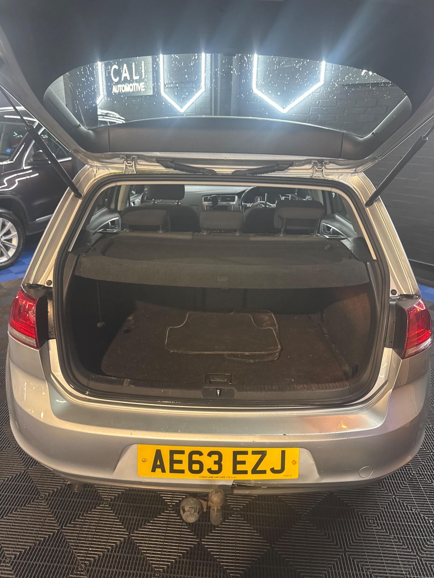 Used Volkswagen Golf 2013 for sale - 77549923: Photo 29