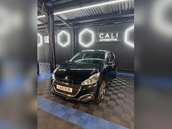 Used Peugeot 208 2016 for sale - 79076009: Photo