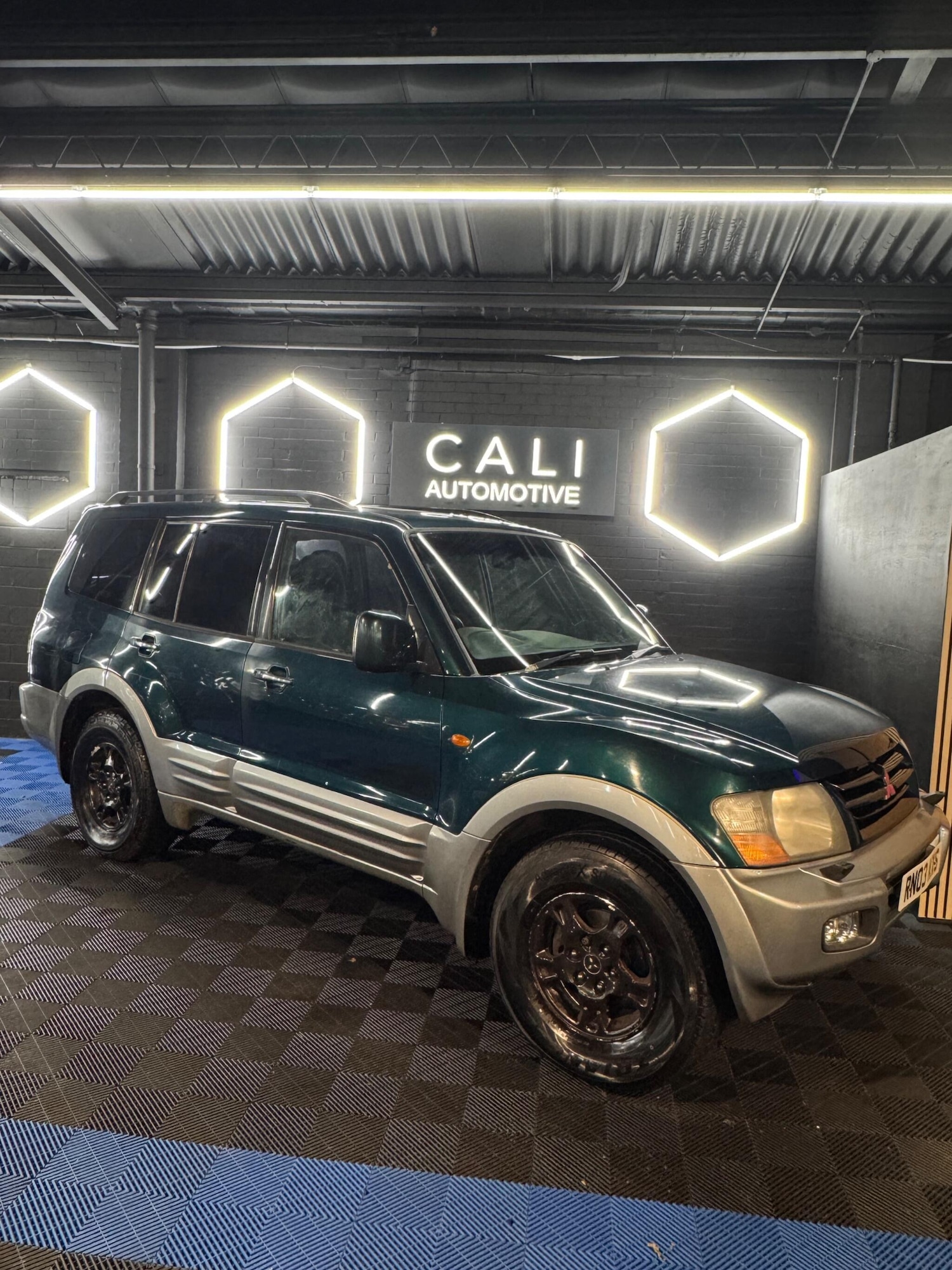 Used Mitsubishi Shogun 2003 for sale - 78057753: Photo 29