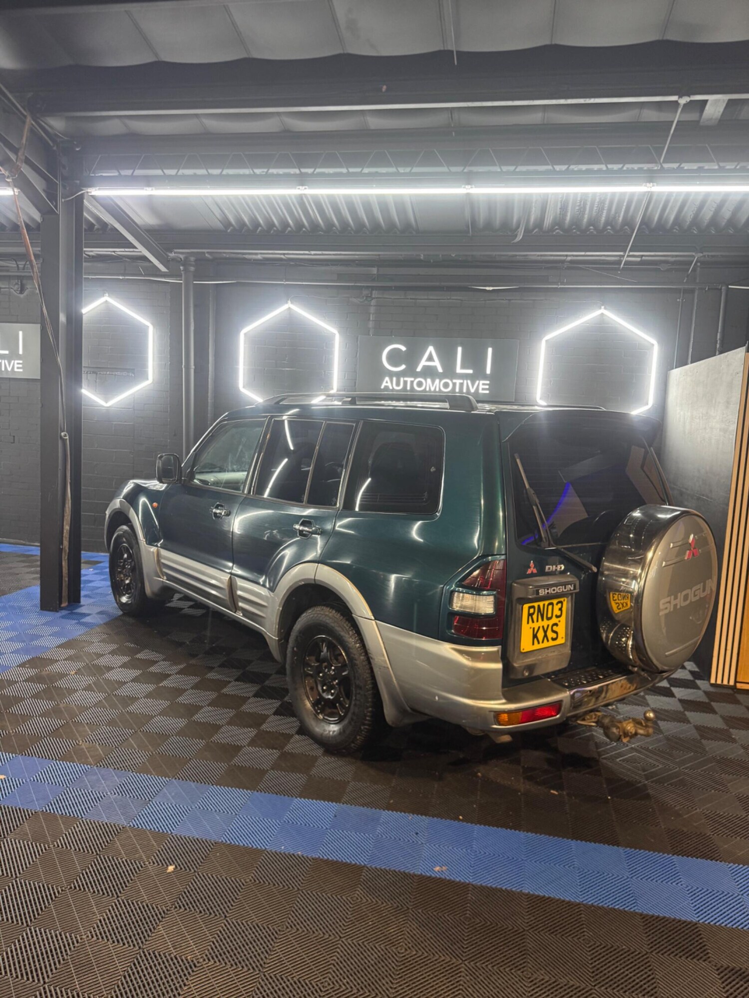 Used Mitsubishi Shogun 2003 for sale - 78057753: Photo 7