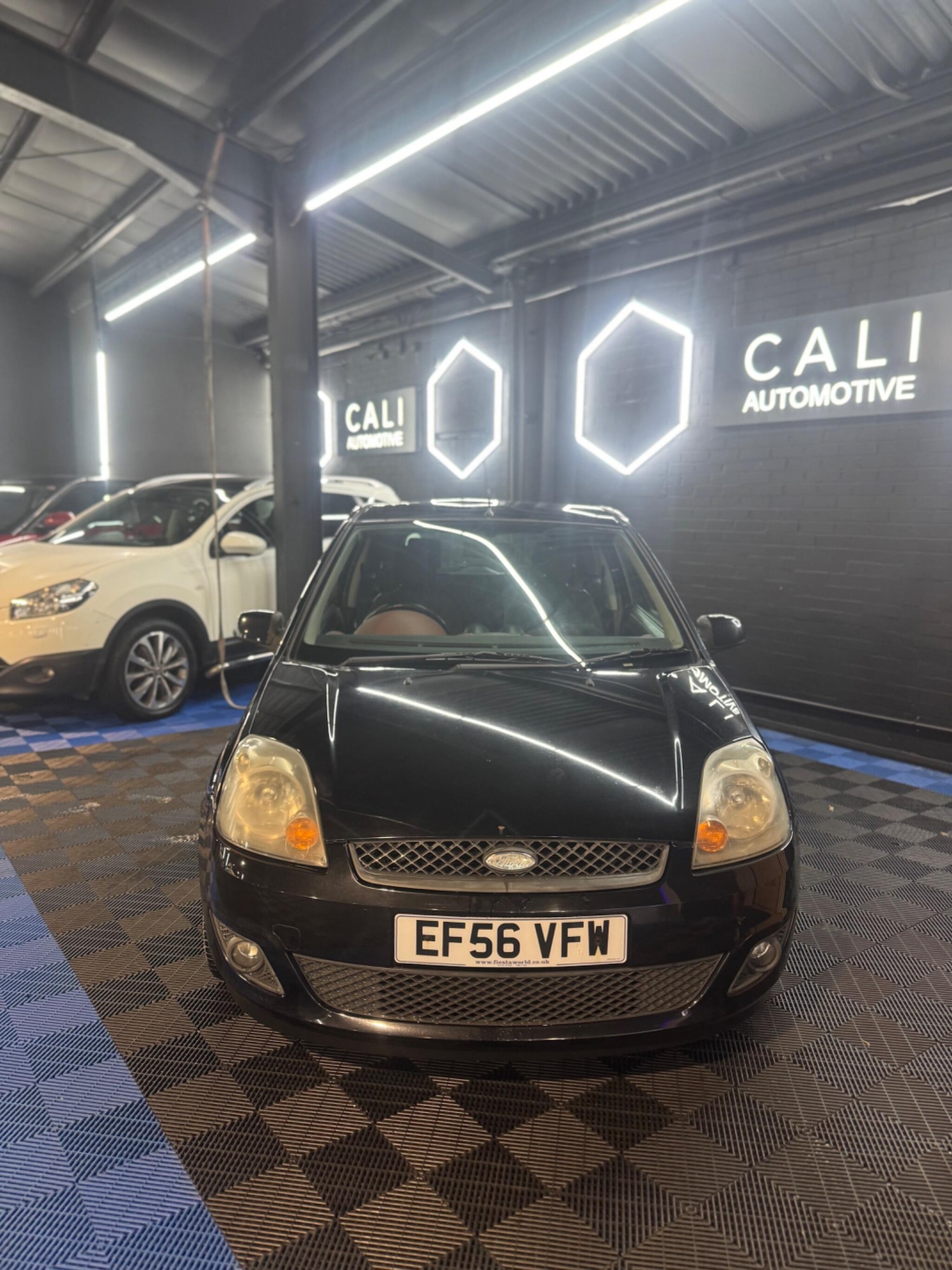 Used Ford Fiesta 2006 for sale - 77892527: Photo 2