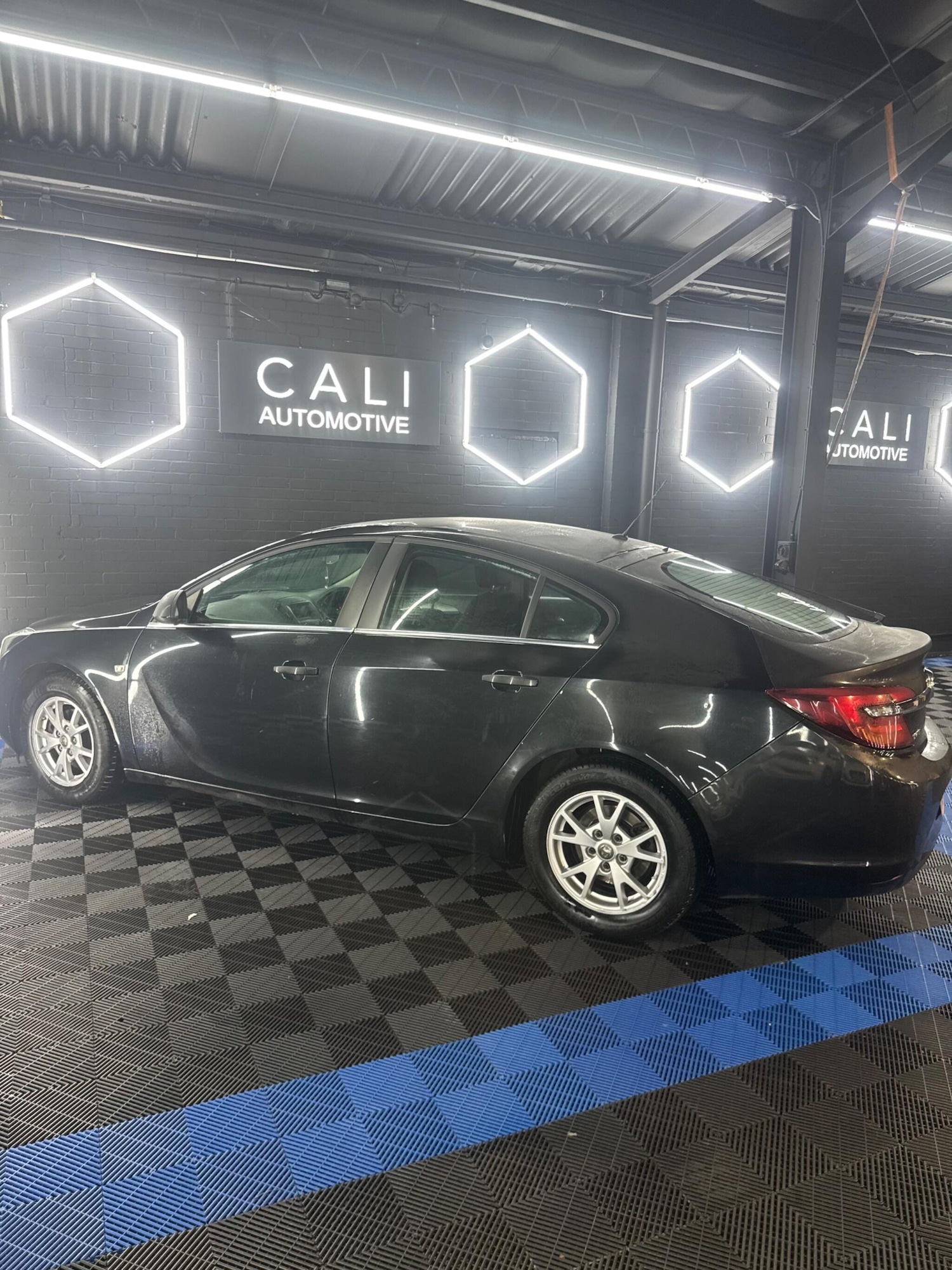 Used Vauxhall Insignia 2014 for sale - 77130939: Photo 21