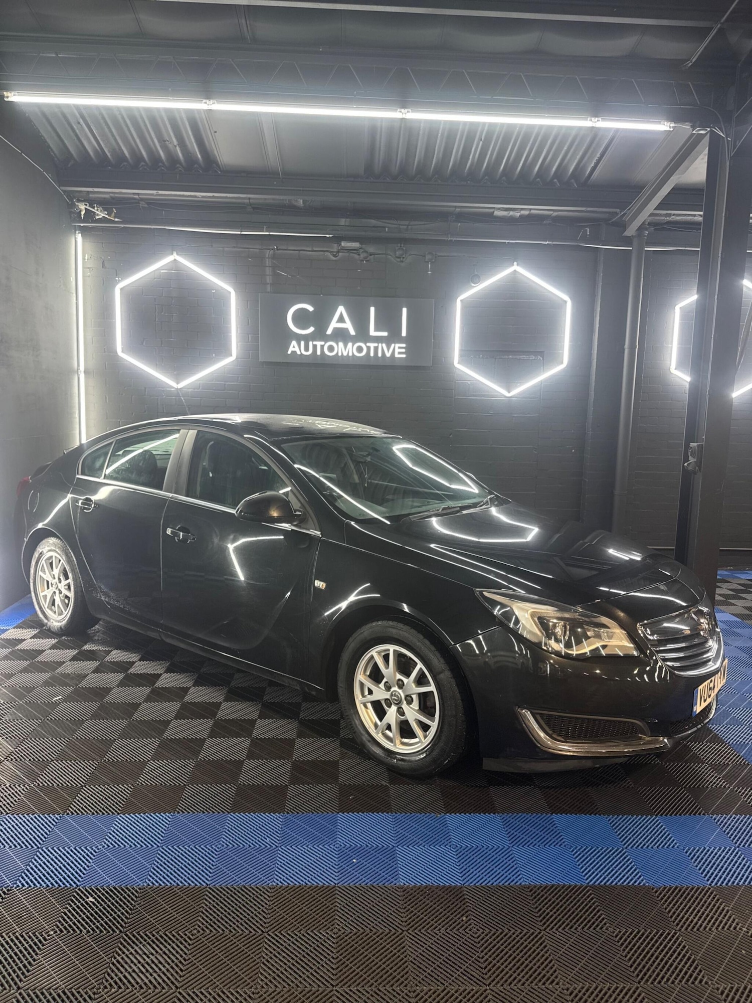 Used Vauxhall Insignia 2014 for sale - 77130939: Photo 28