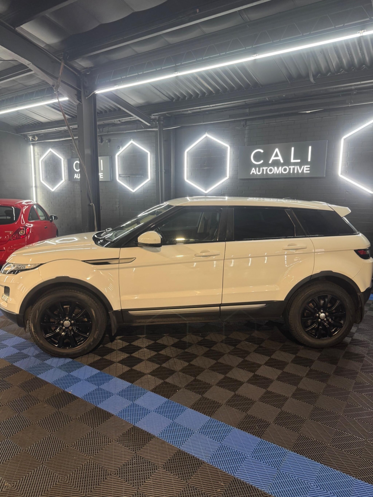 Used Land Rover Range Rover Evoque 2014 for sale - 77242583: Photo 10