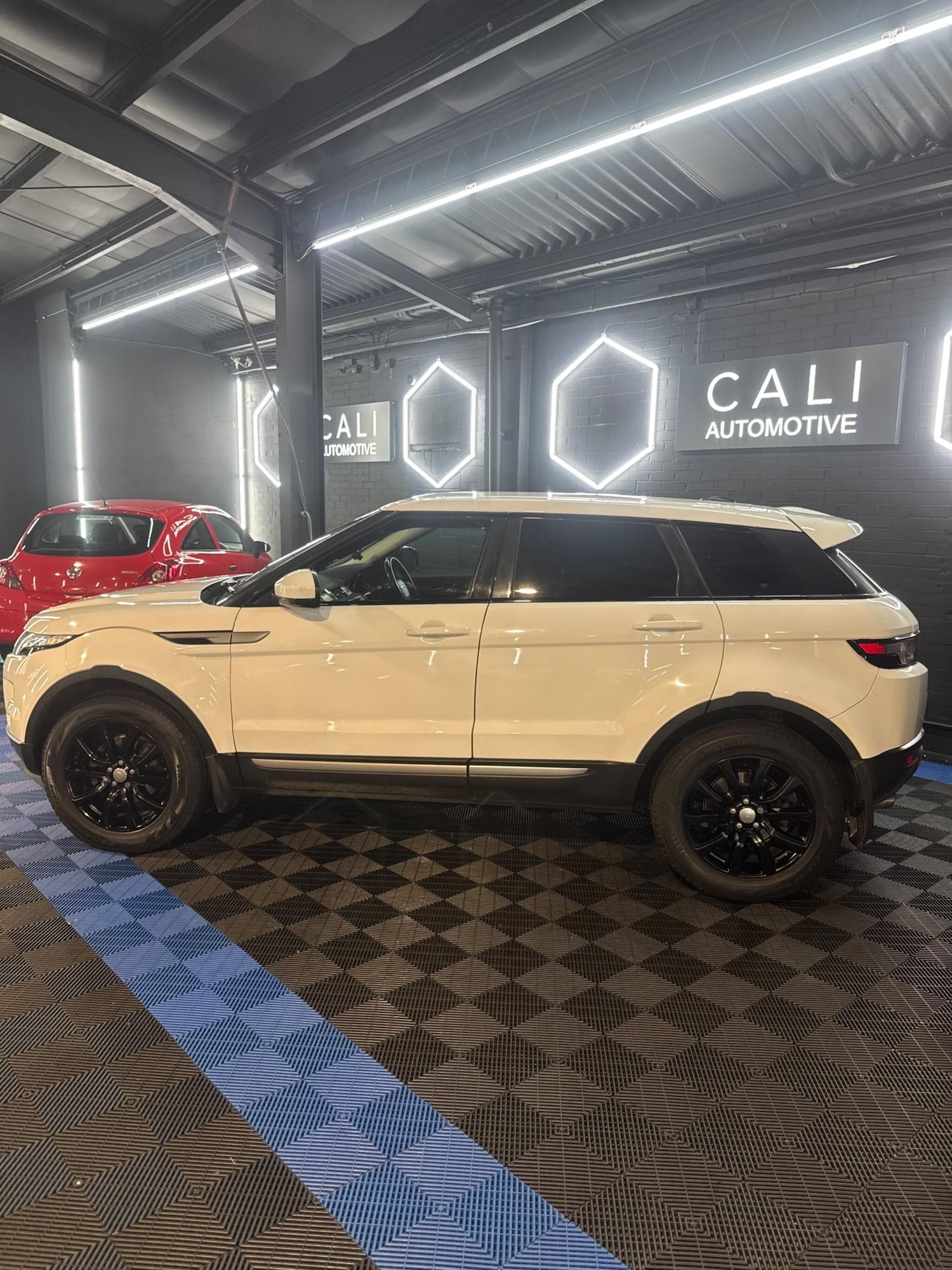 Used Land Rover Range Rover Evoque 2014 for sale - 77242583: Photo 3