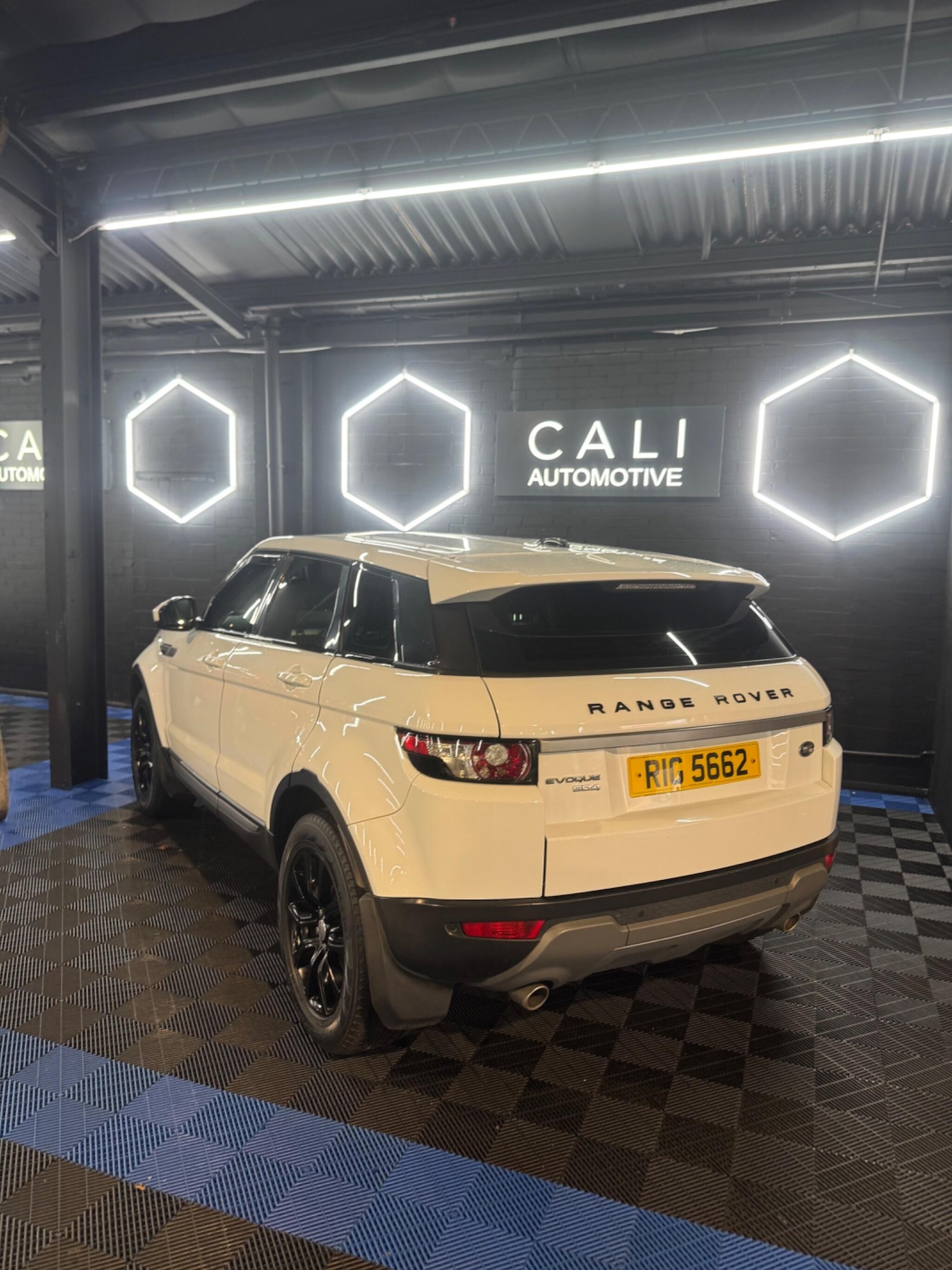 Used Land Rover Range Rover Evoque 2014 for sale - 77242583: Photo 8
