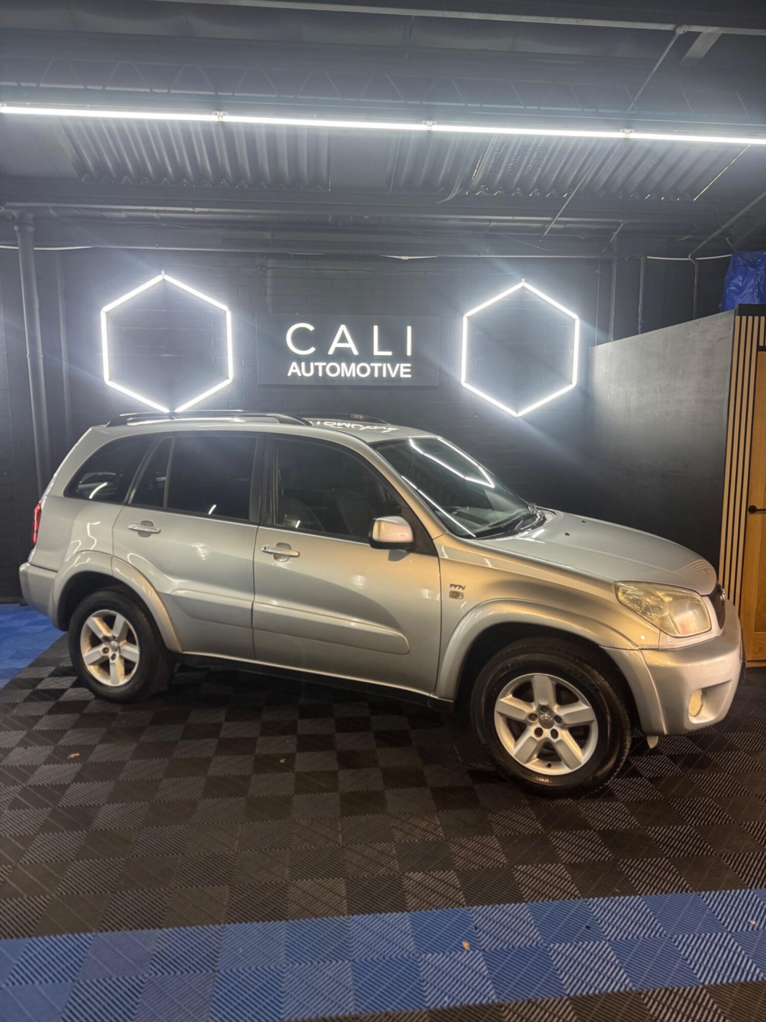 Used Toyota RAV4 for sale - 78141592: Photo 20