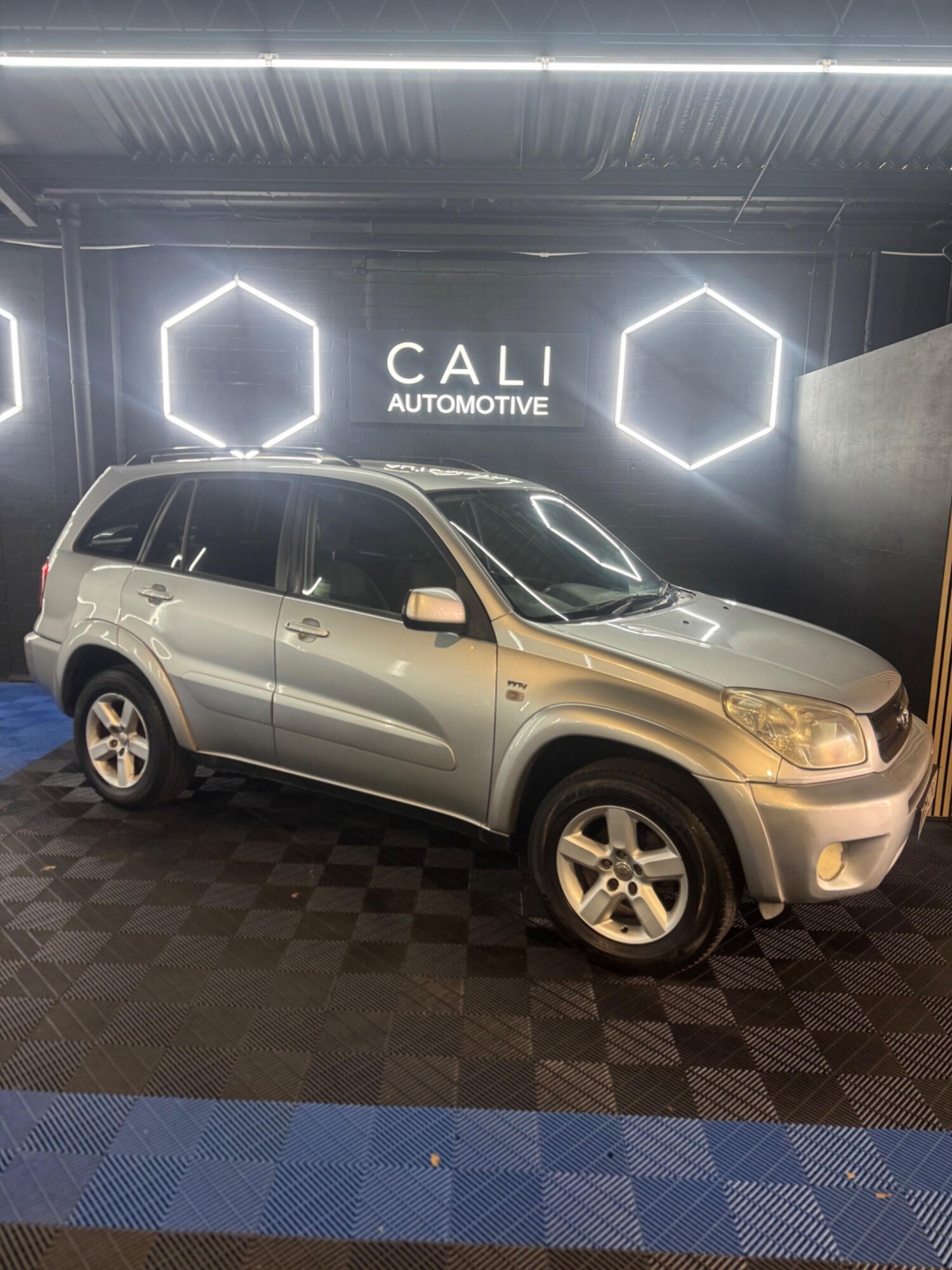 Used Toyota RAV4 for sale - 78141592: Photo 21