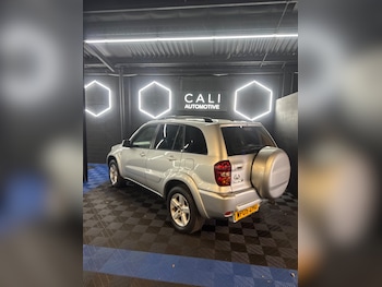 Used Toyota RAV4 2005 for sale - 78141592: Photo