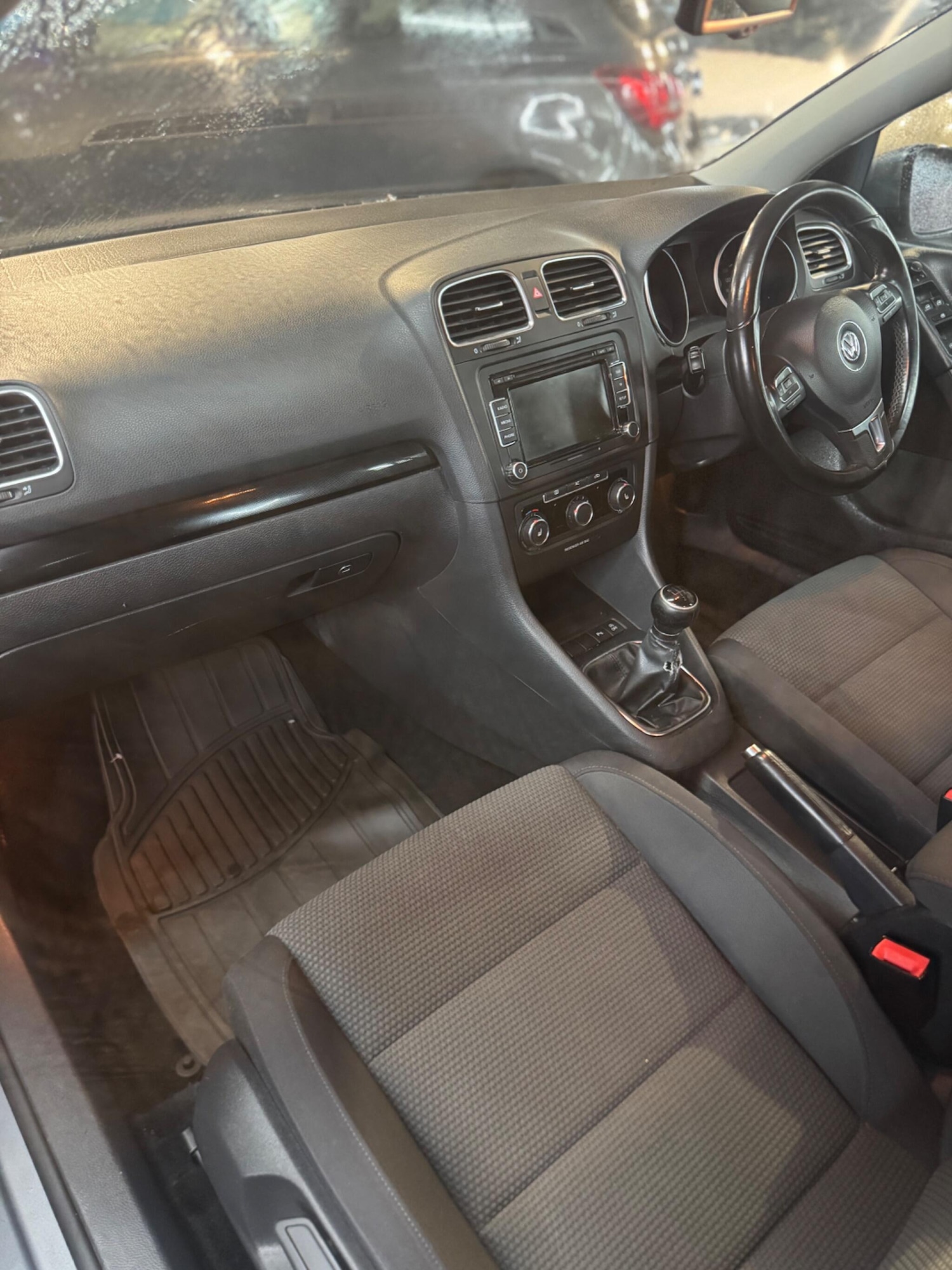 Used Volkswagen Golf 2011 for sale - 77853618: Photo 12