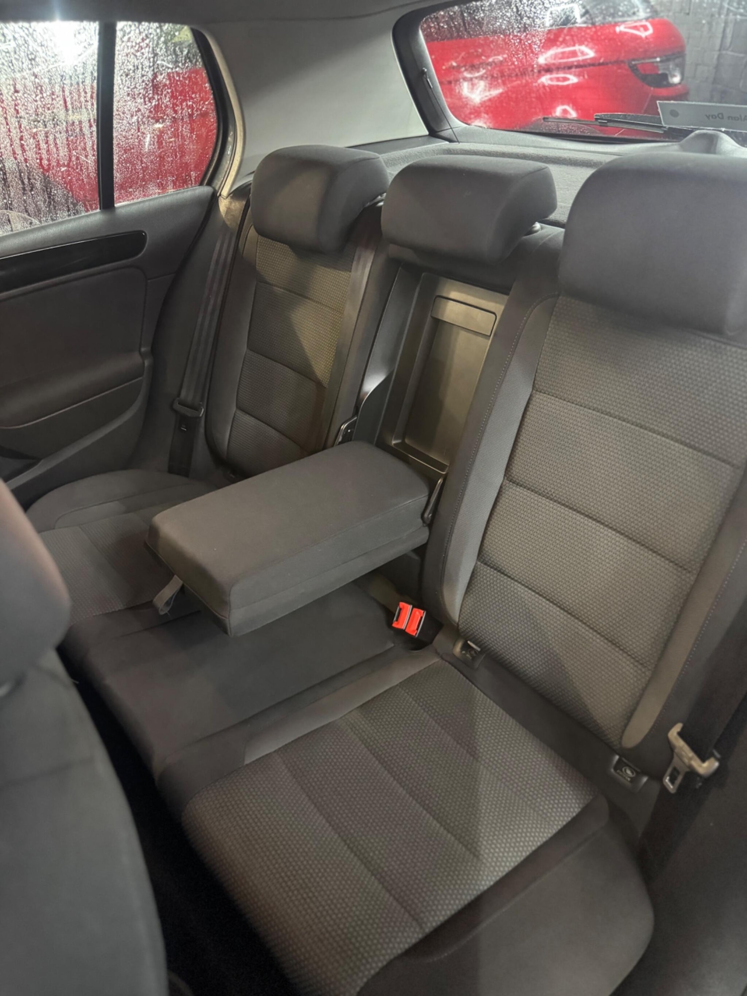 Used Volkswagen Golf 2011 for sale - 77853618: Photo 16