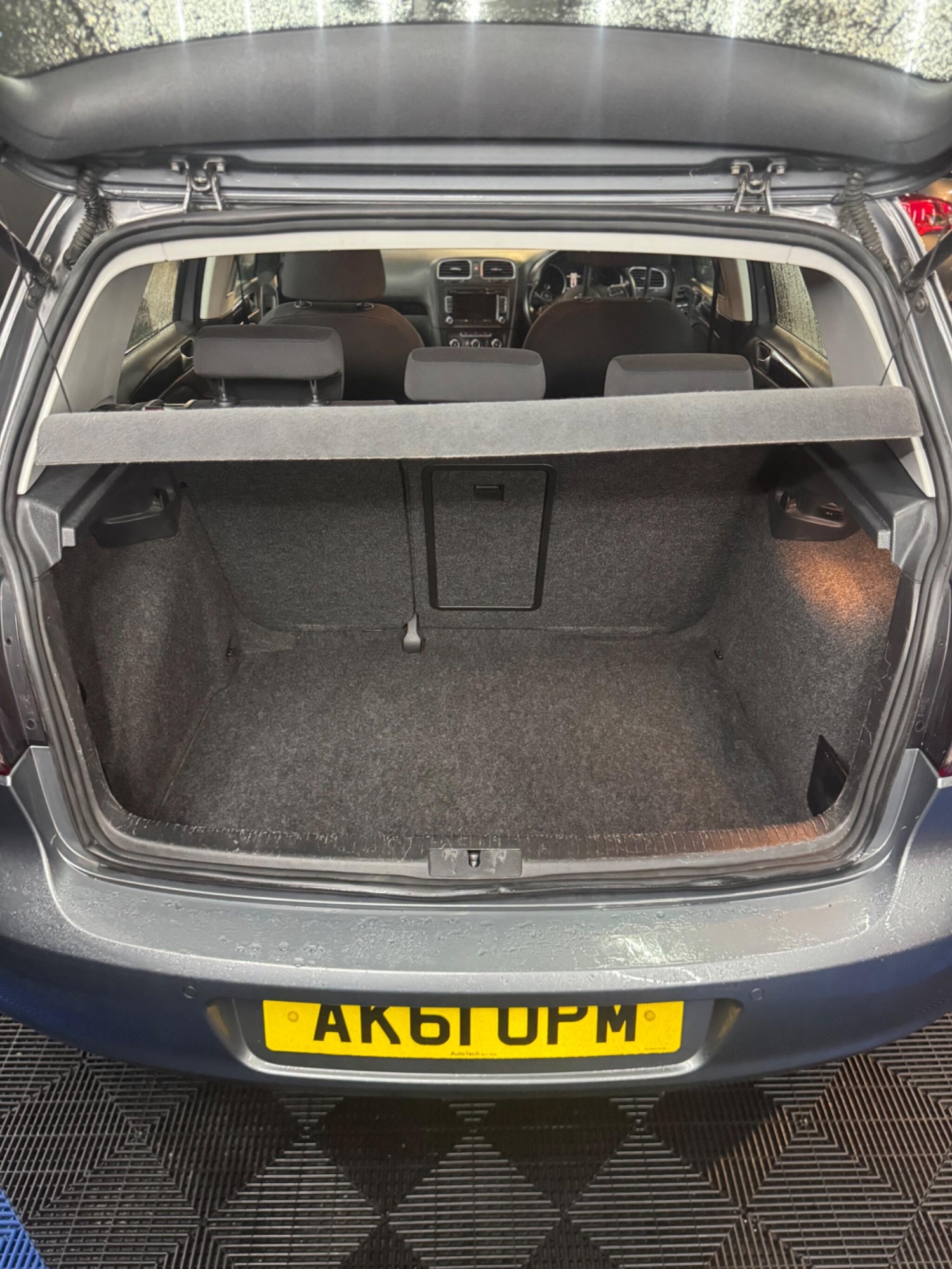 Used Volkswagen Golf 2011 for sale - 77853618: Photo 24