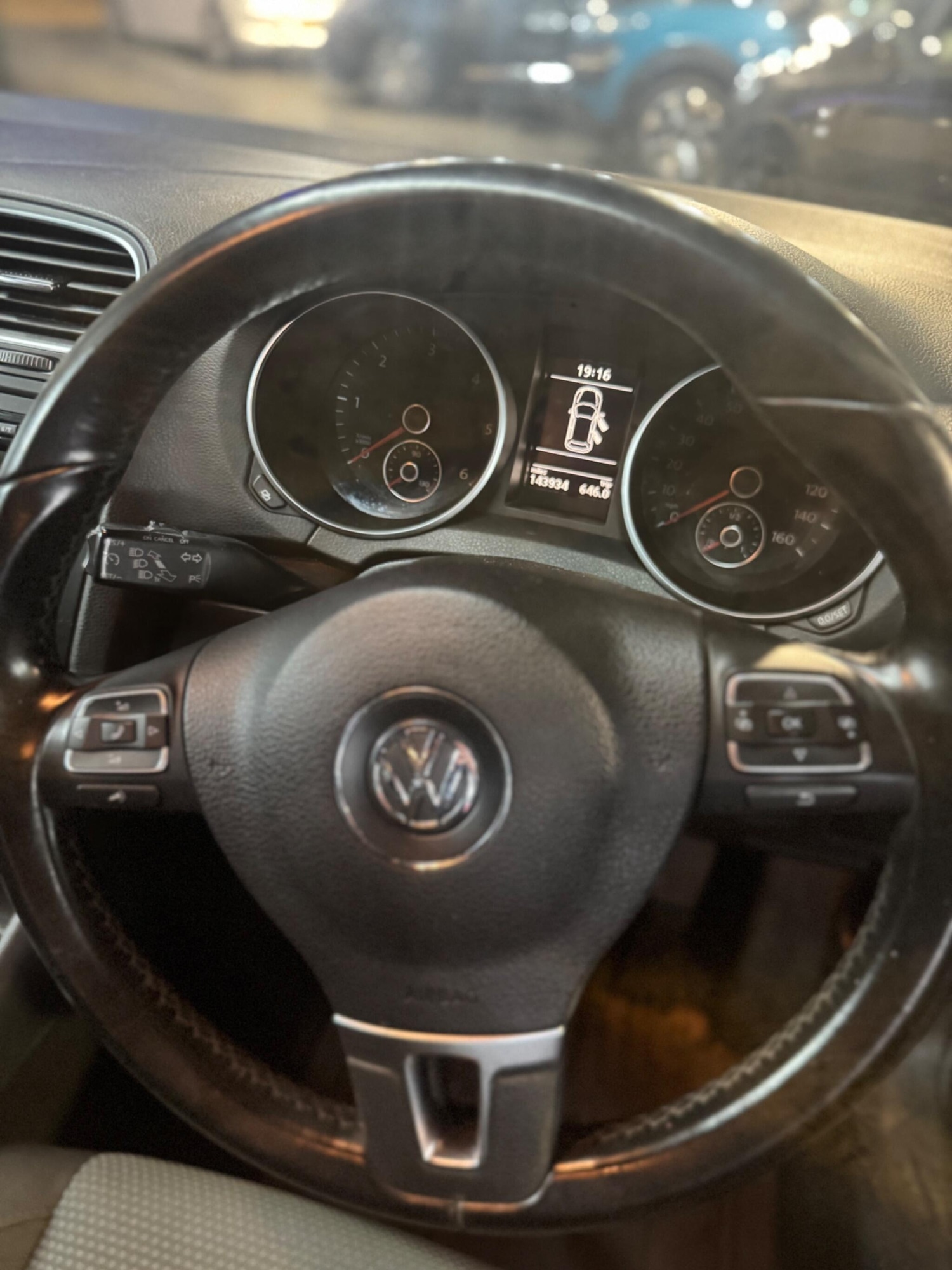 Used Volkswagen Golf 2011 for sale - 77853618: Photo 26