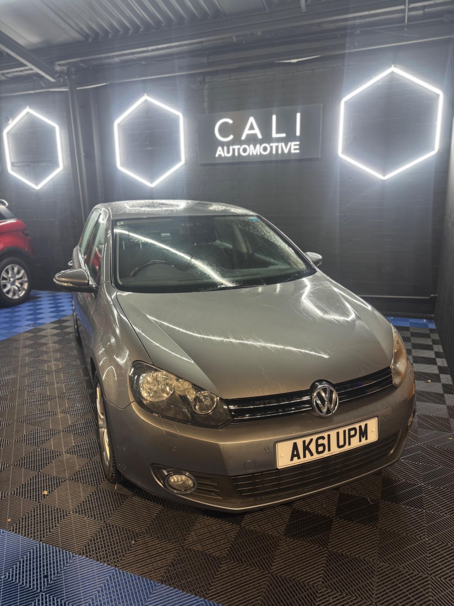 Used Volkswagen Golf 2011 for sale - 77853618: Photo 5