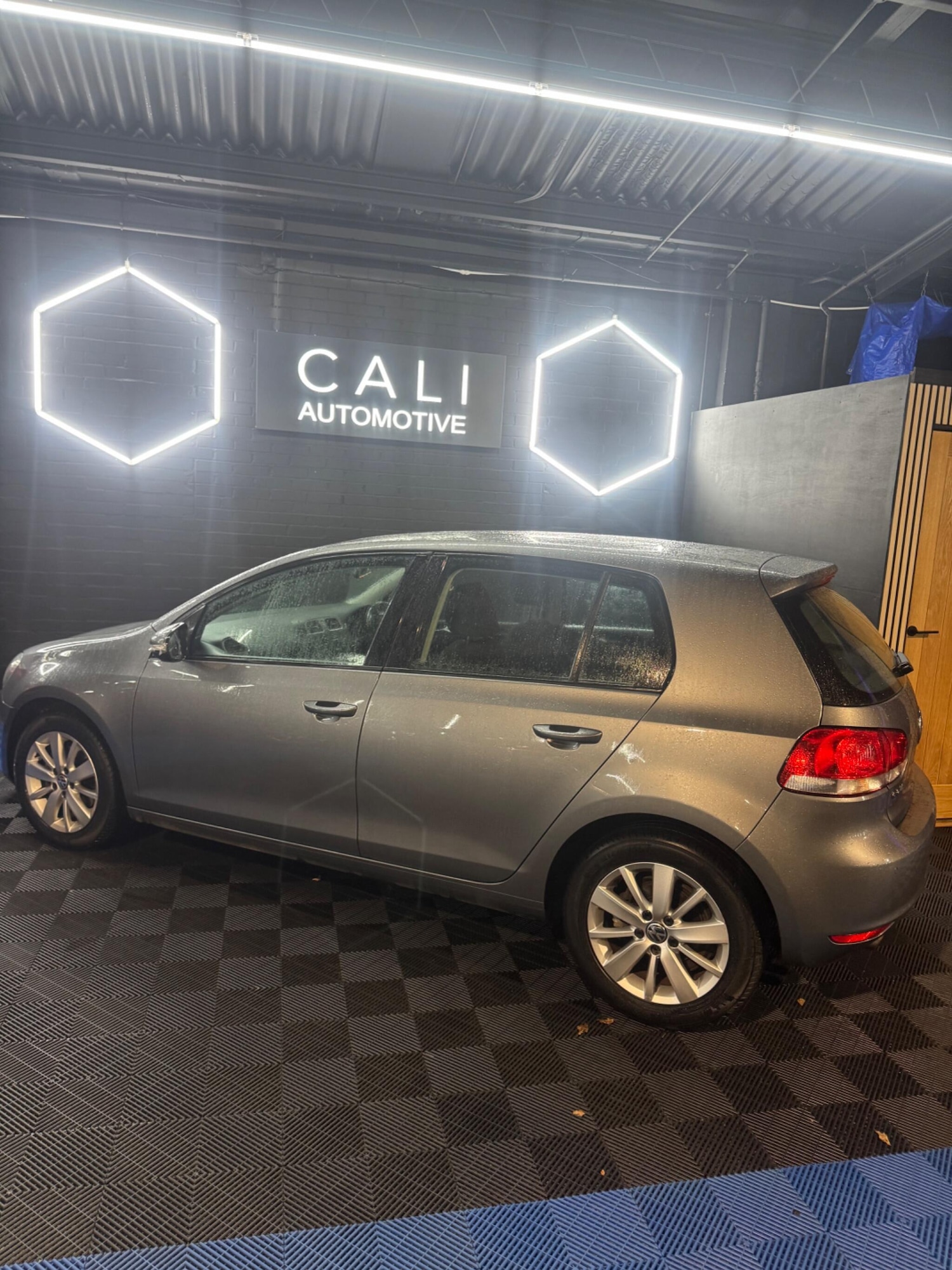 Used Volkswagen Golf 2011 for sale - 77853618: Photo 7