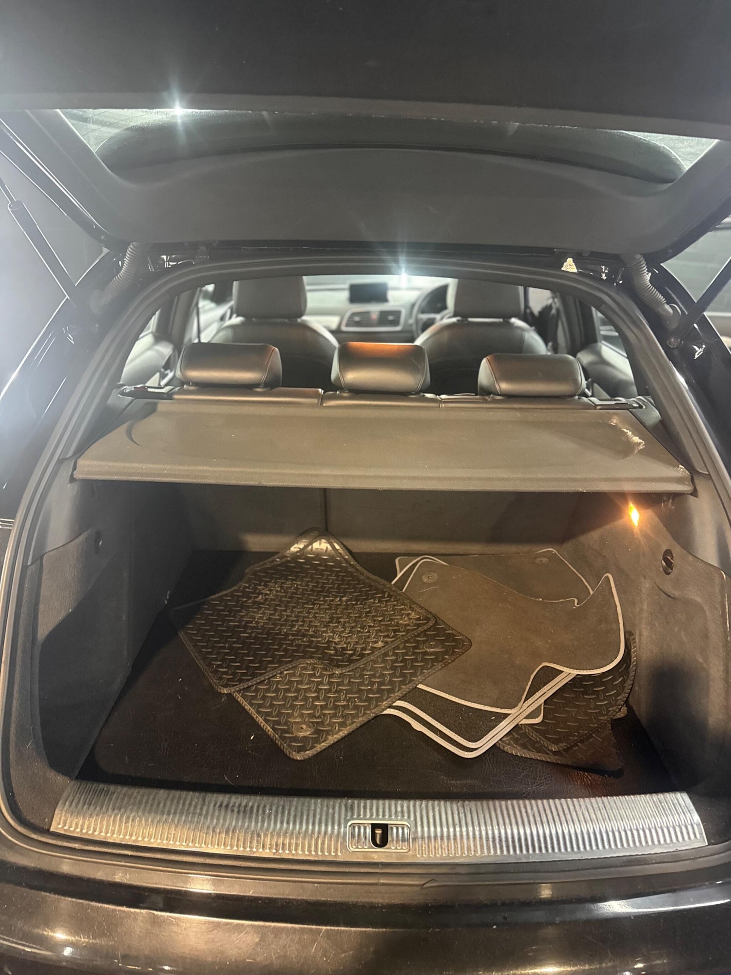 Used Audi Q3 2013 for sale - 77331651: Photo 23