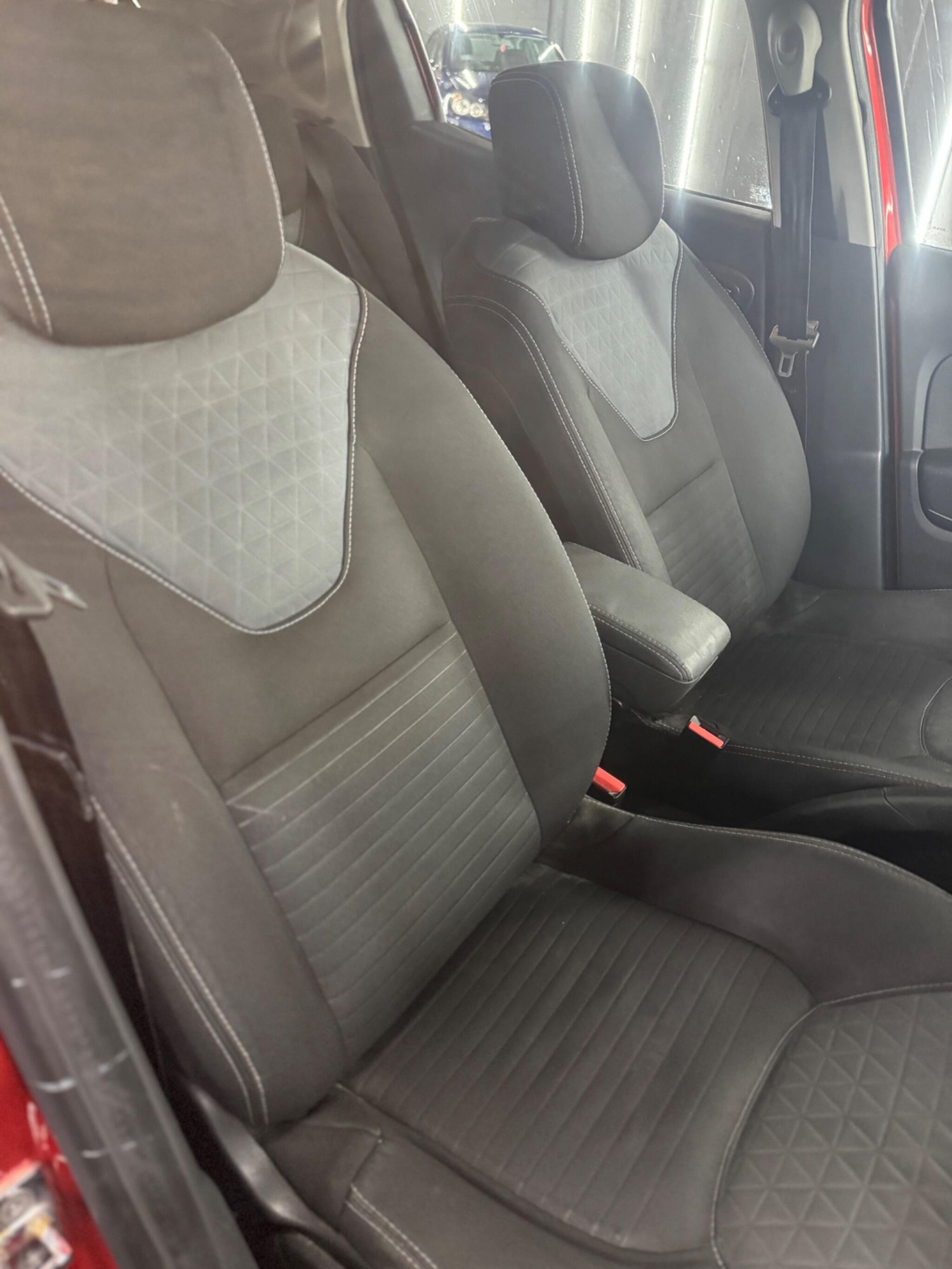 Used Renault Clio 2015 for sale - 76866561: Photo 16