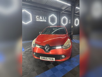 Used Renault Clio 2015 for sale - 76866561: Photo