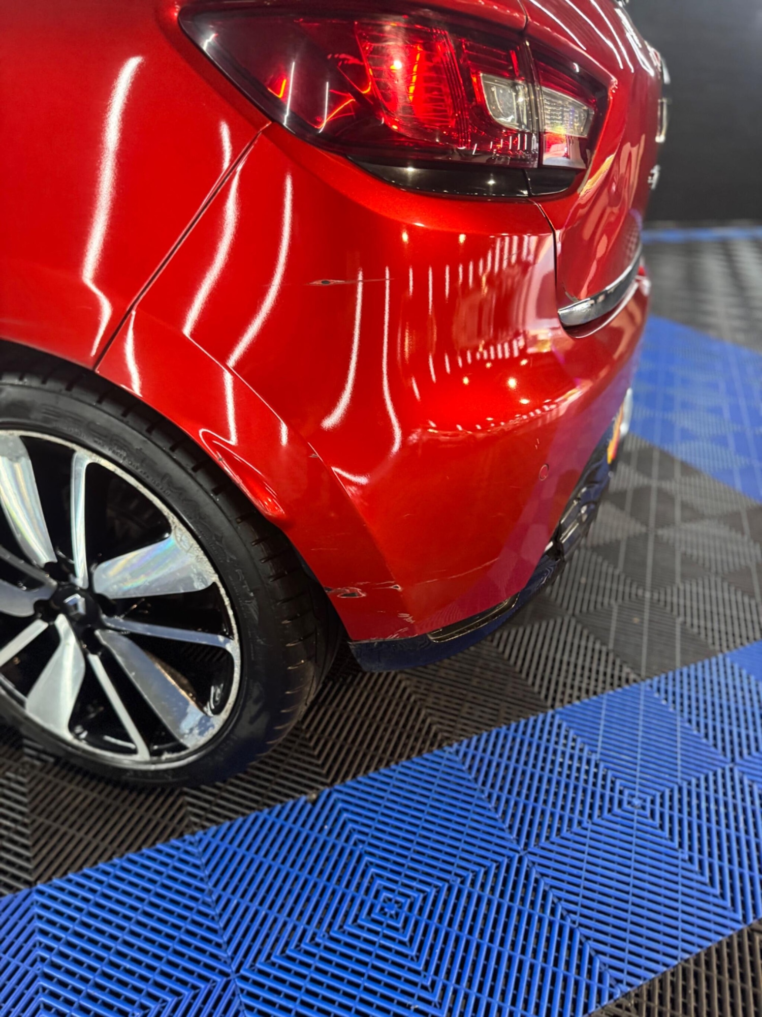 Used Renault Clio 2015 for sale - 76866561: Photo 34