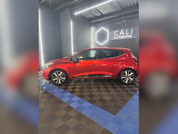 Used Renault Clio 2015 for sale - 76866561: Photo