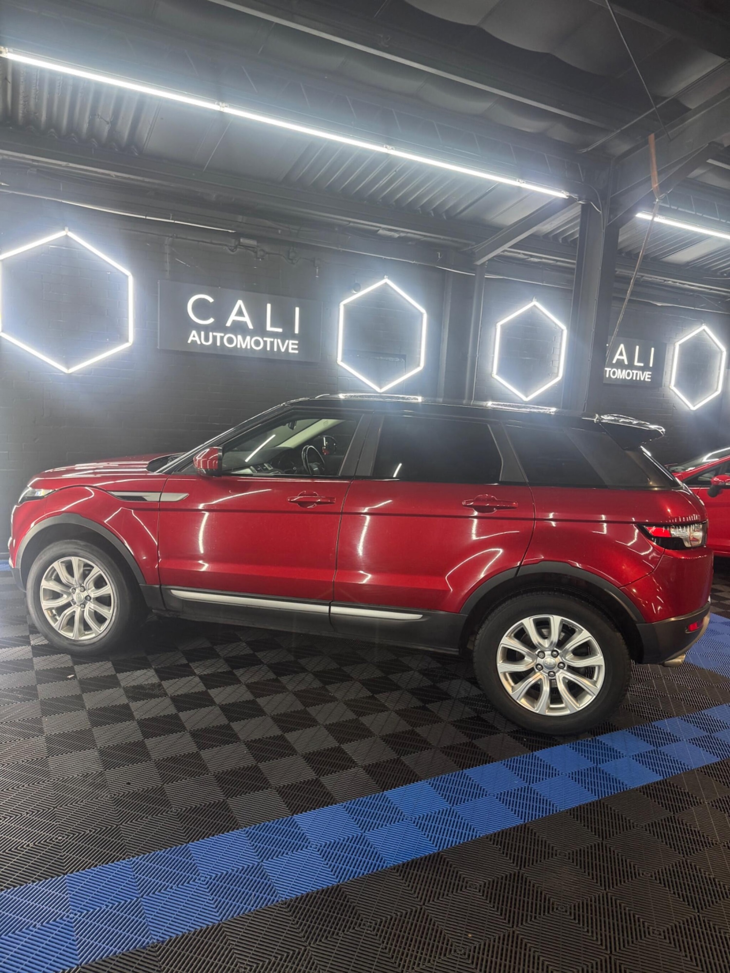 Used Land Rover Range Rover Evoque 2014 for sale - 77305752: Photo 4