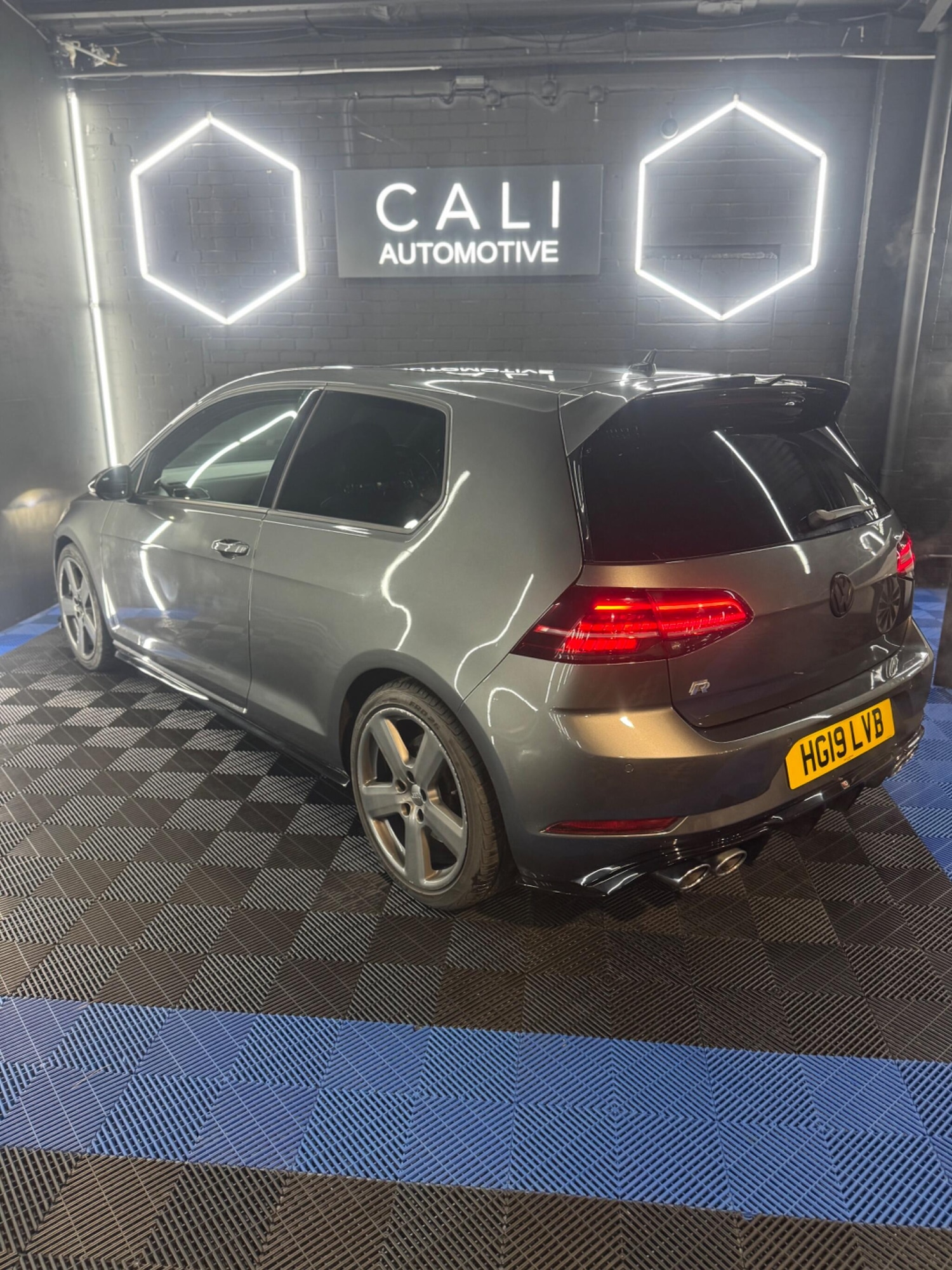 Used Volkswagen Golf 2019 for sale - 77016037: Photo 11