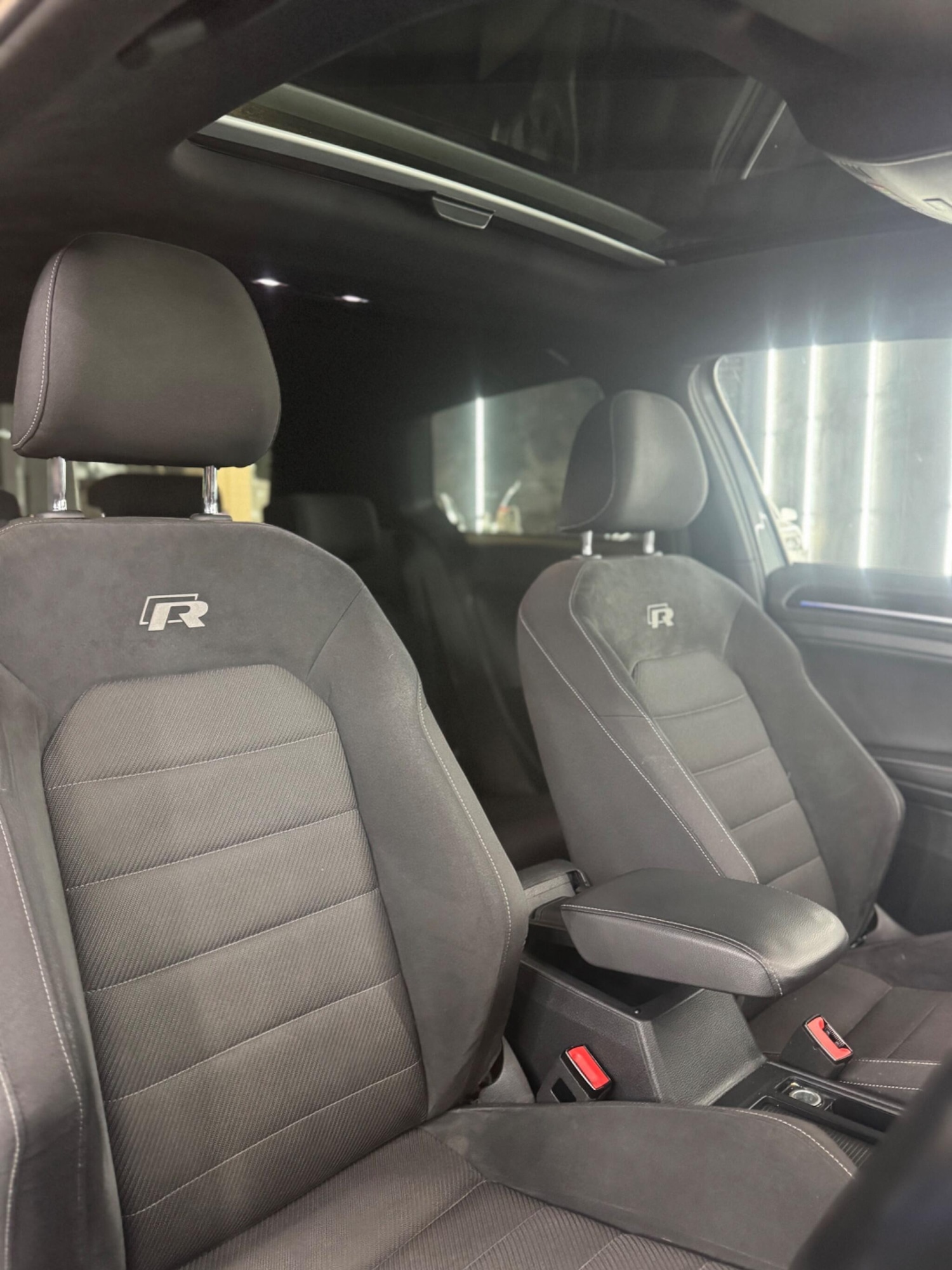 Used Volkswagen Golf 2019 for sale - 77016037: Photo 30