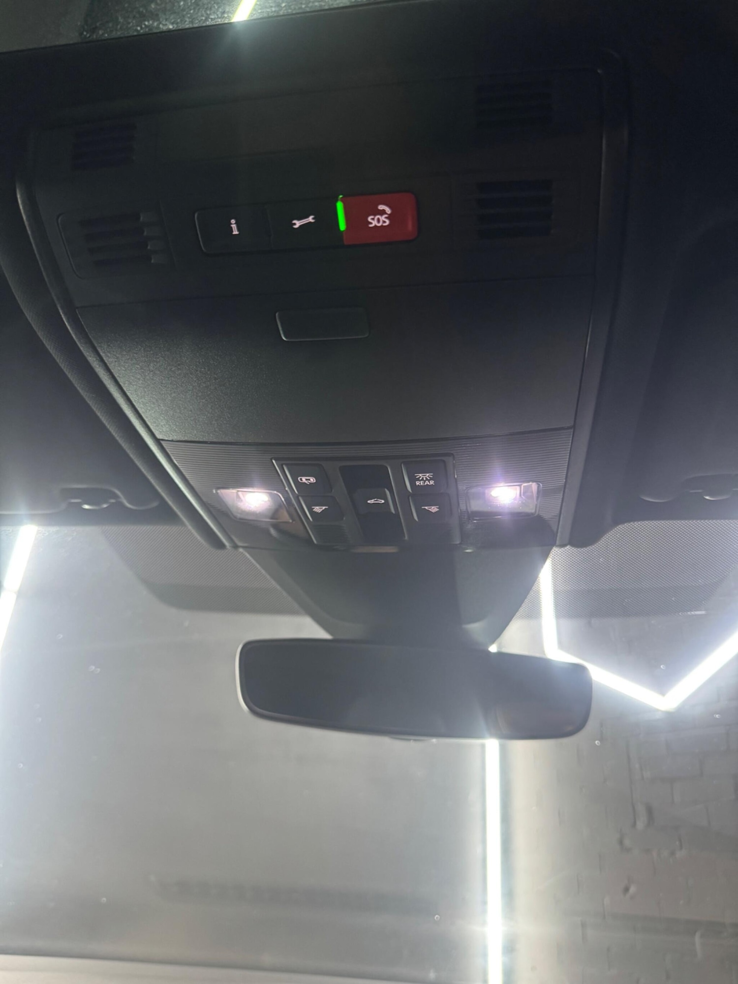 Used Volkswagen Golf 2019 for sale - 77016037: Photo 39