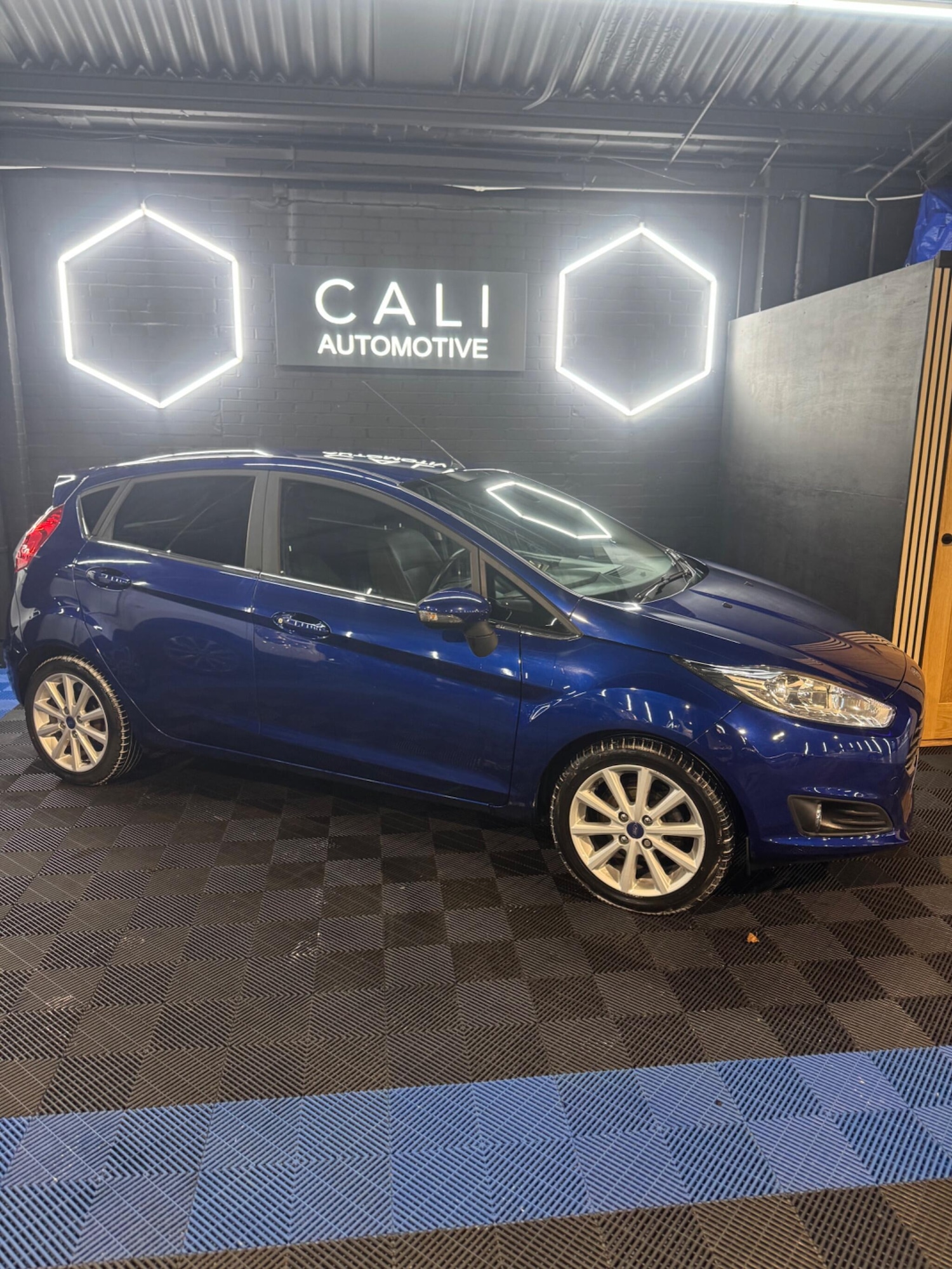 Used Ford Fiesta 2015 for sale - 77586252: Photo 21