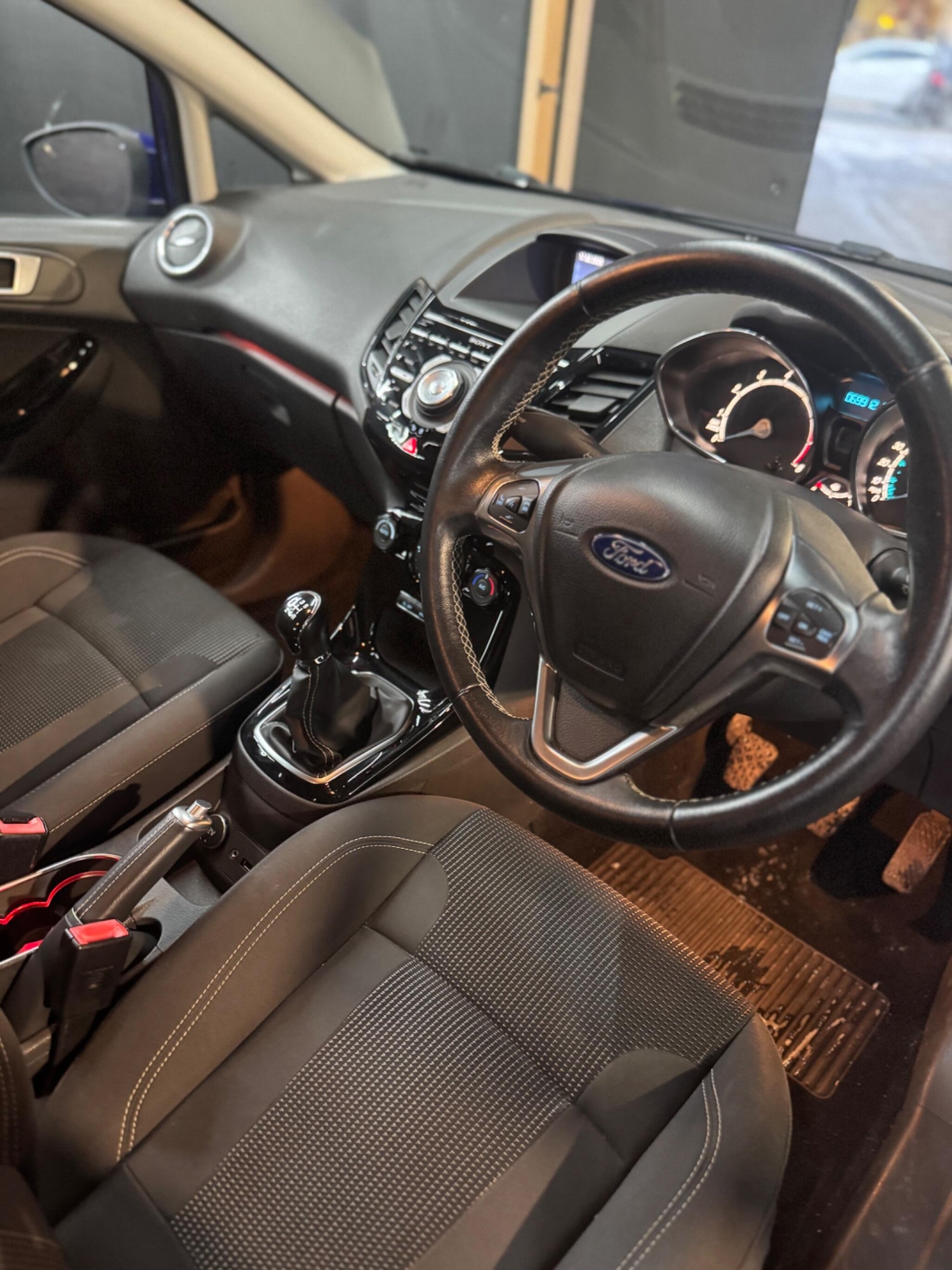 Used Ford Fiesta 2015 for sale - 77586252: Photo 24