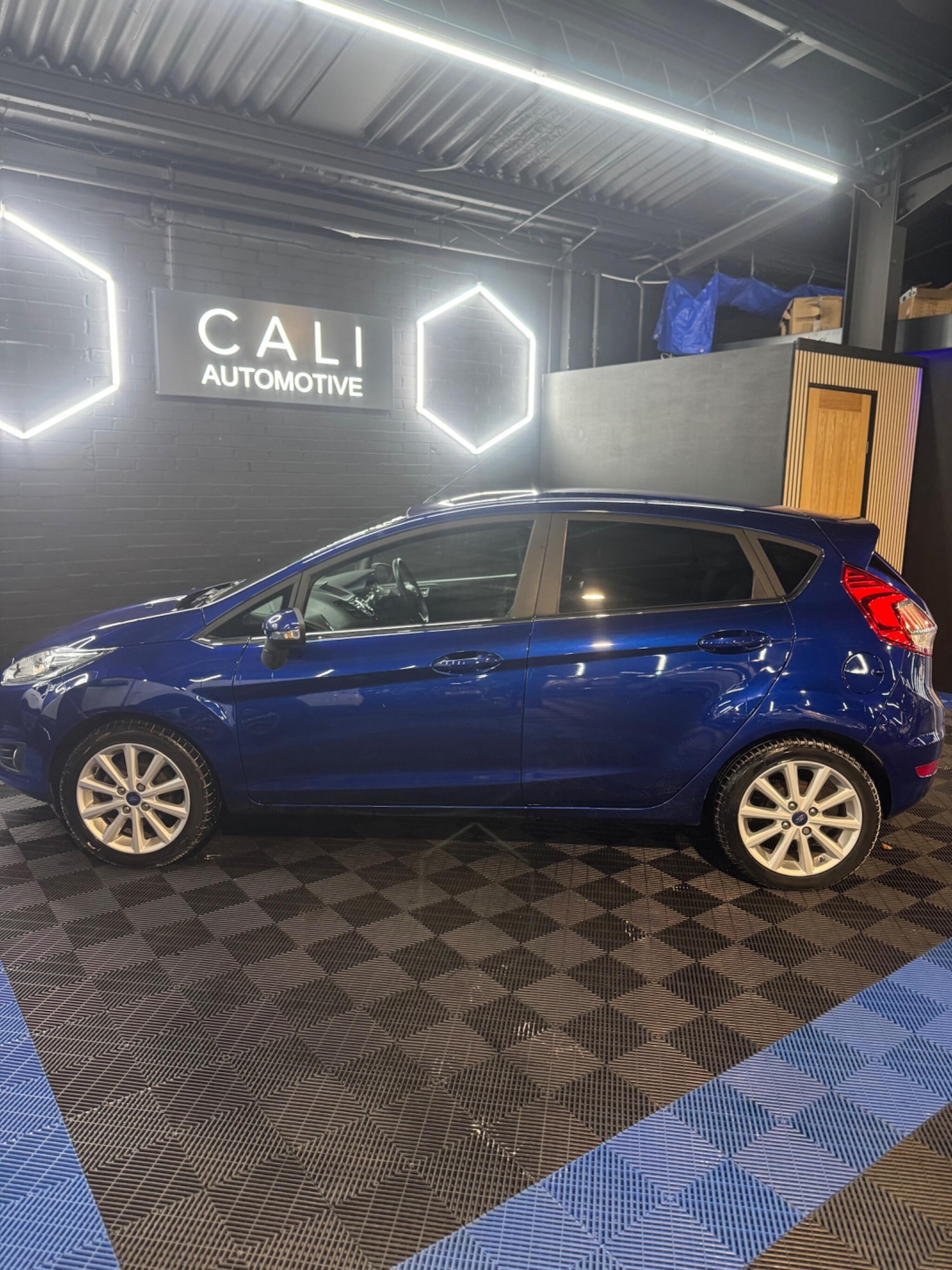 Used Ford Fiesta 2015 for sale - 77586252: Photo 5