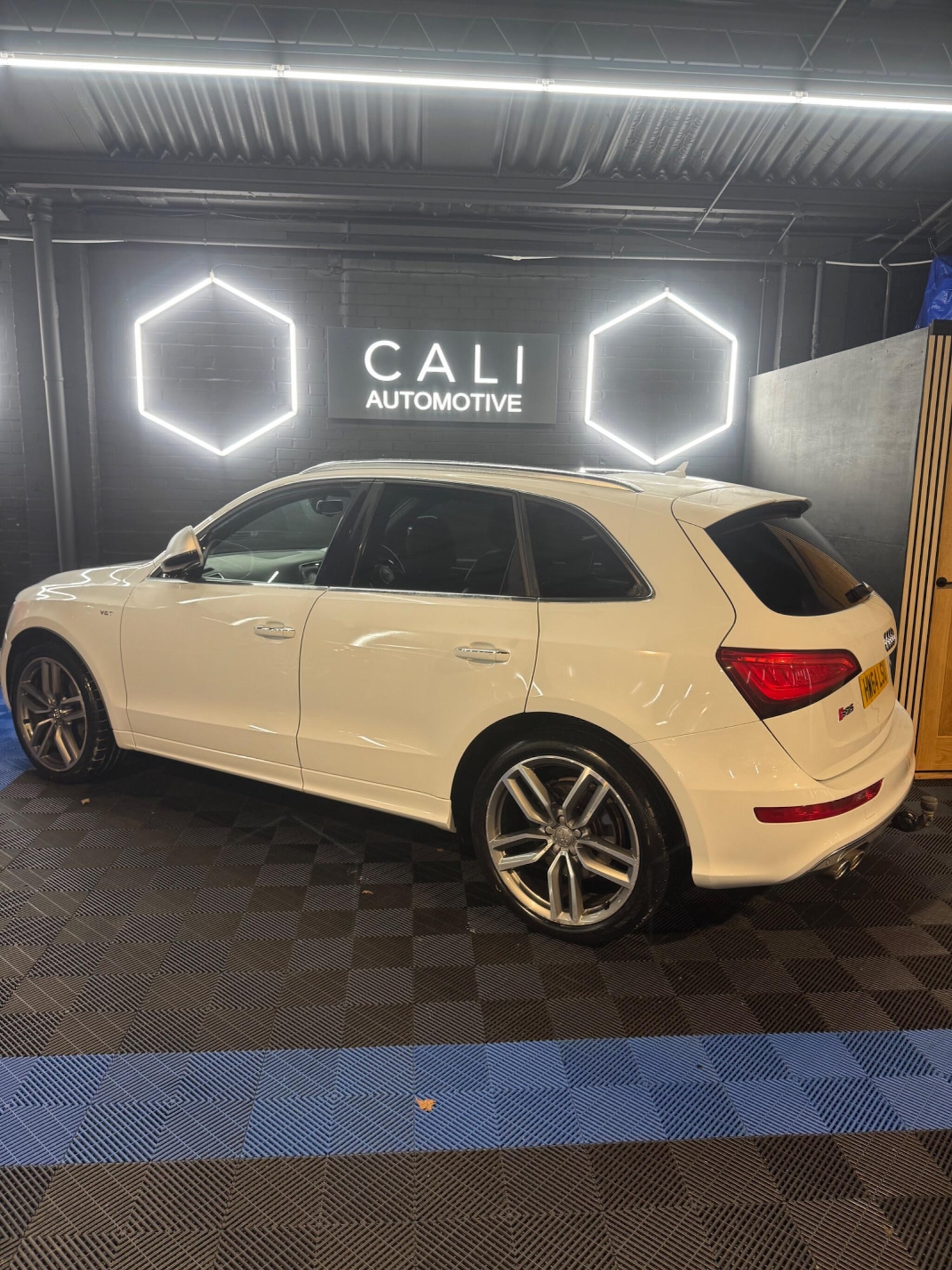 Used Audi Q5 2015 for sale - 78157898: Photo 12