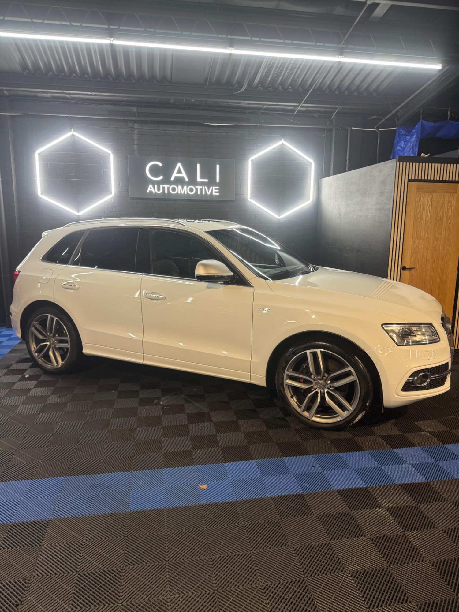 Used Audi Q5 2015 for sale - 78157898: Photo 19