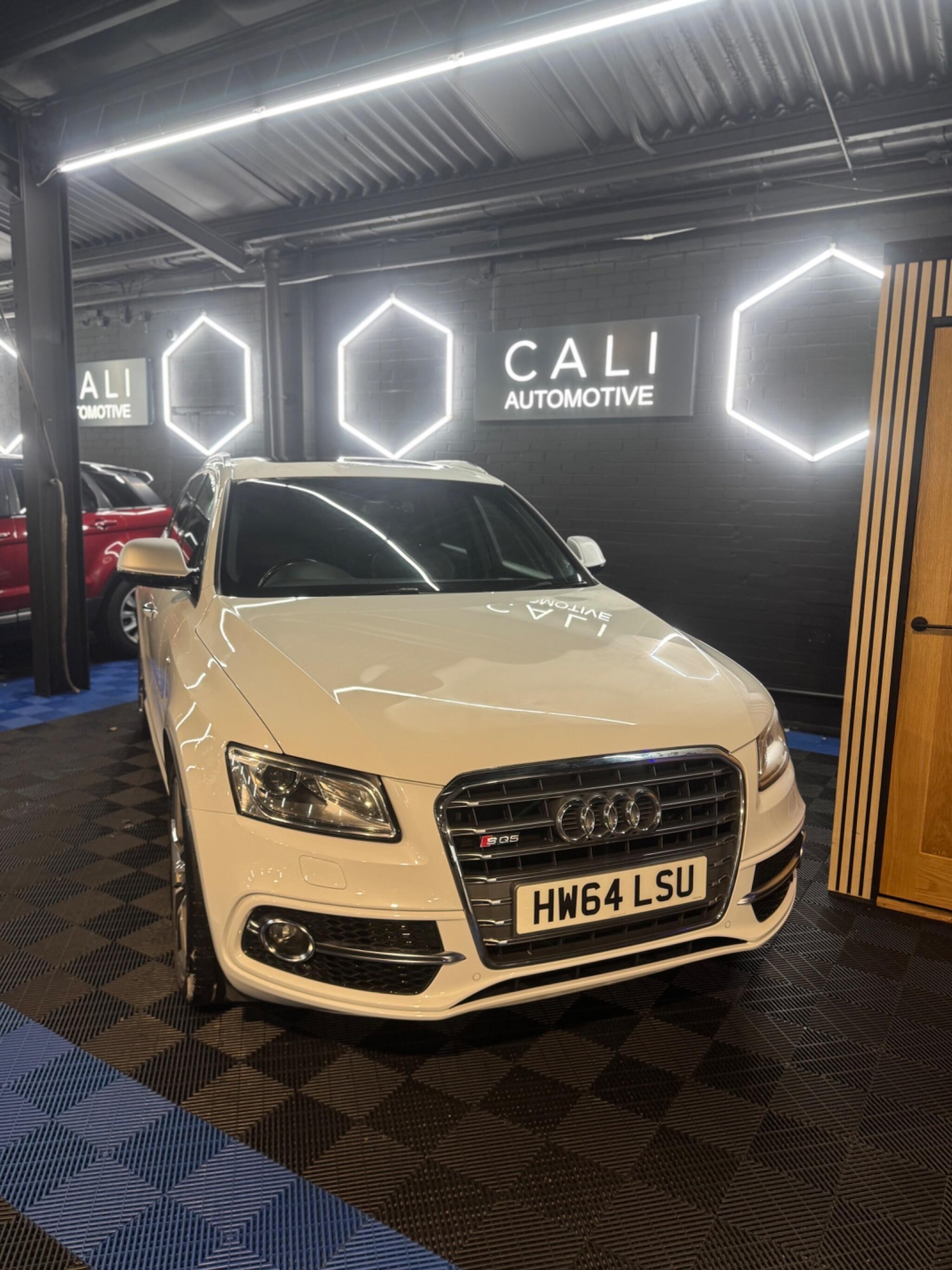 Used Audi Q5 2015 for sale - 78157898: Photo 8