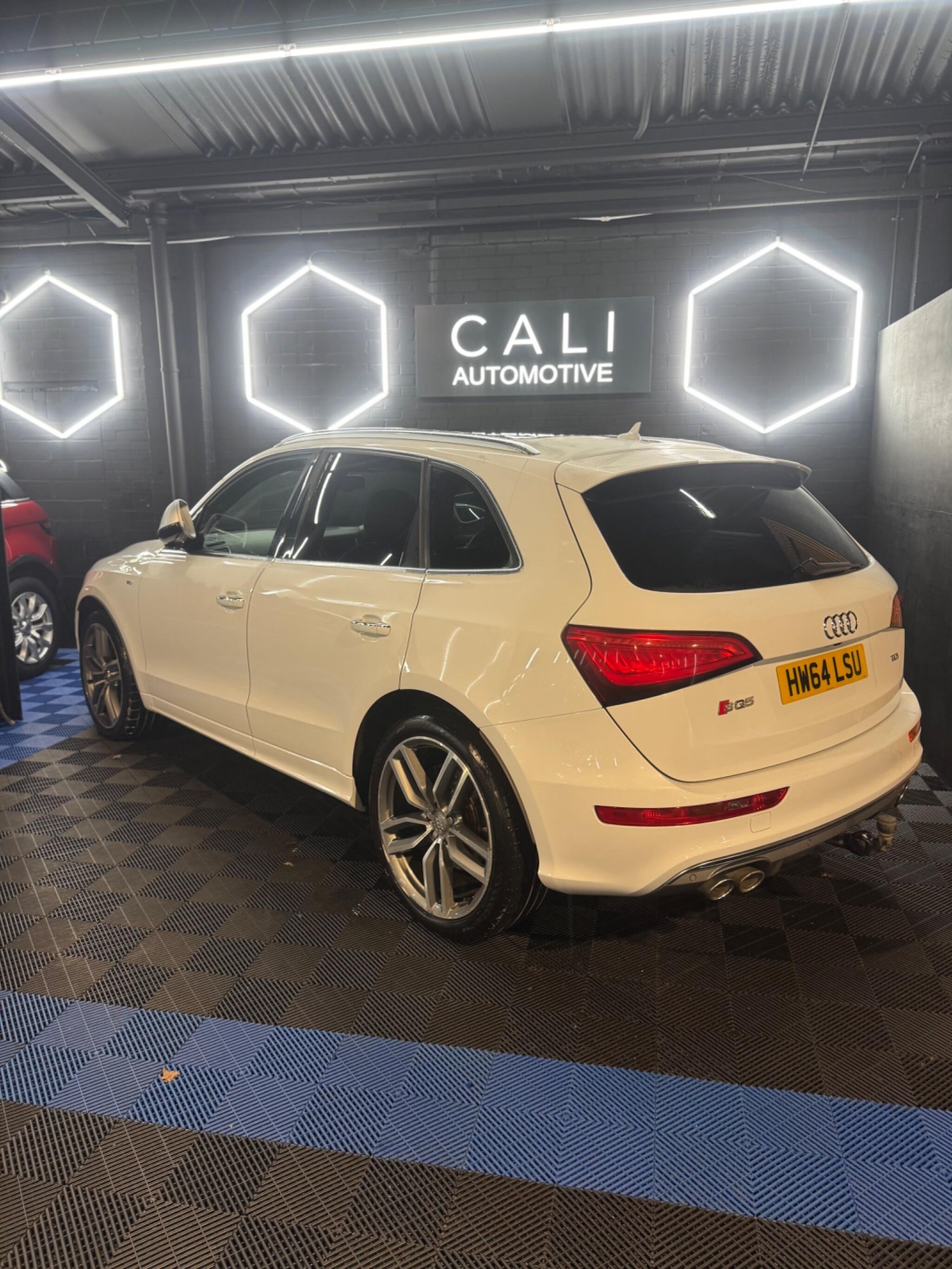 Used Audi Q5 2015 for sale - 78157898: Photo 9