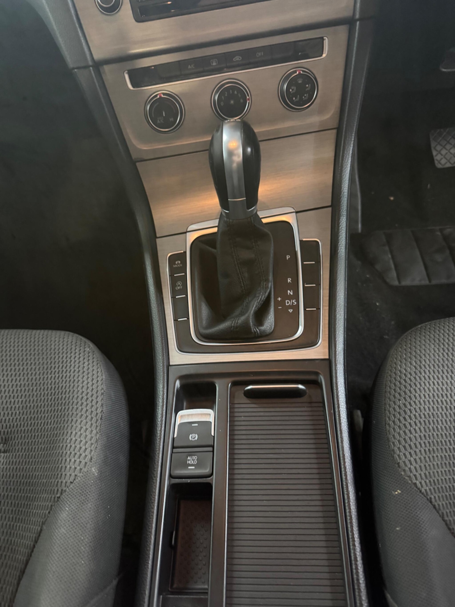 Used Volkswagen Golf 2014 for sale - 76865848: Photo 11